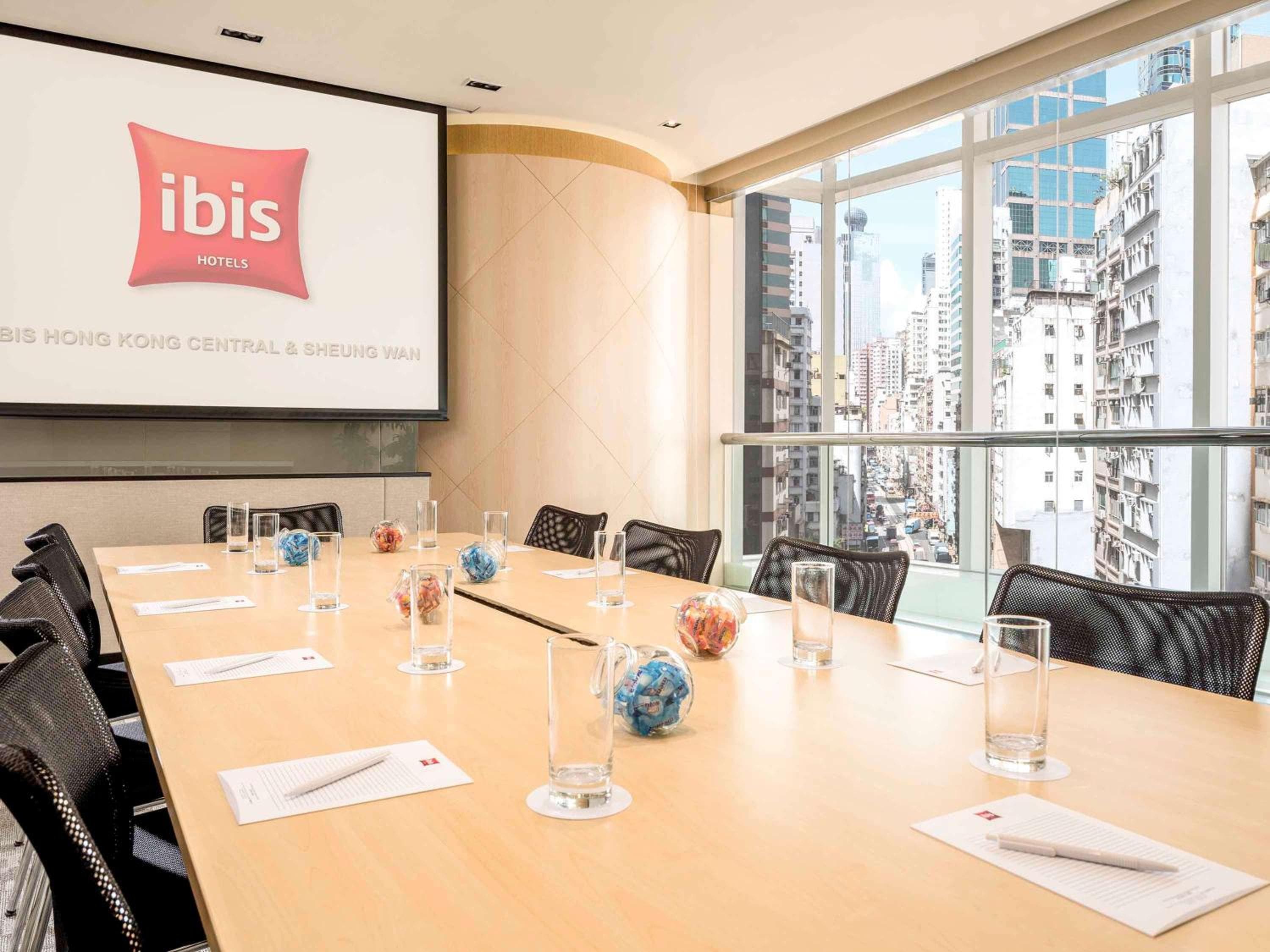Ibis Hong Kong Central & Sheung Wan