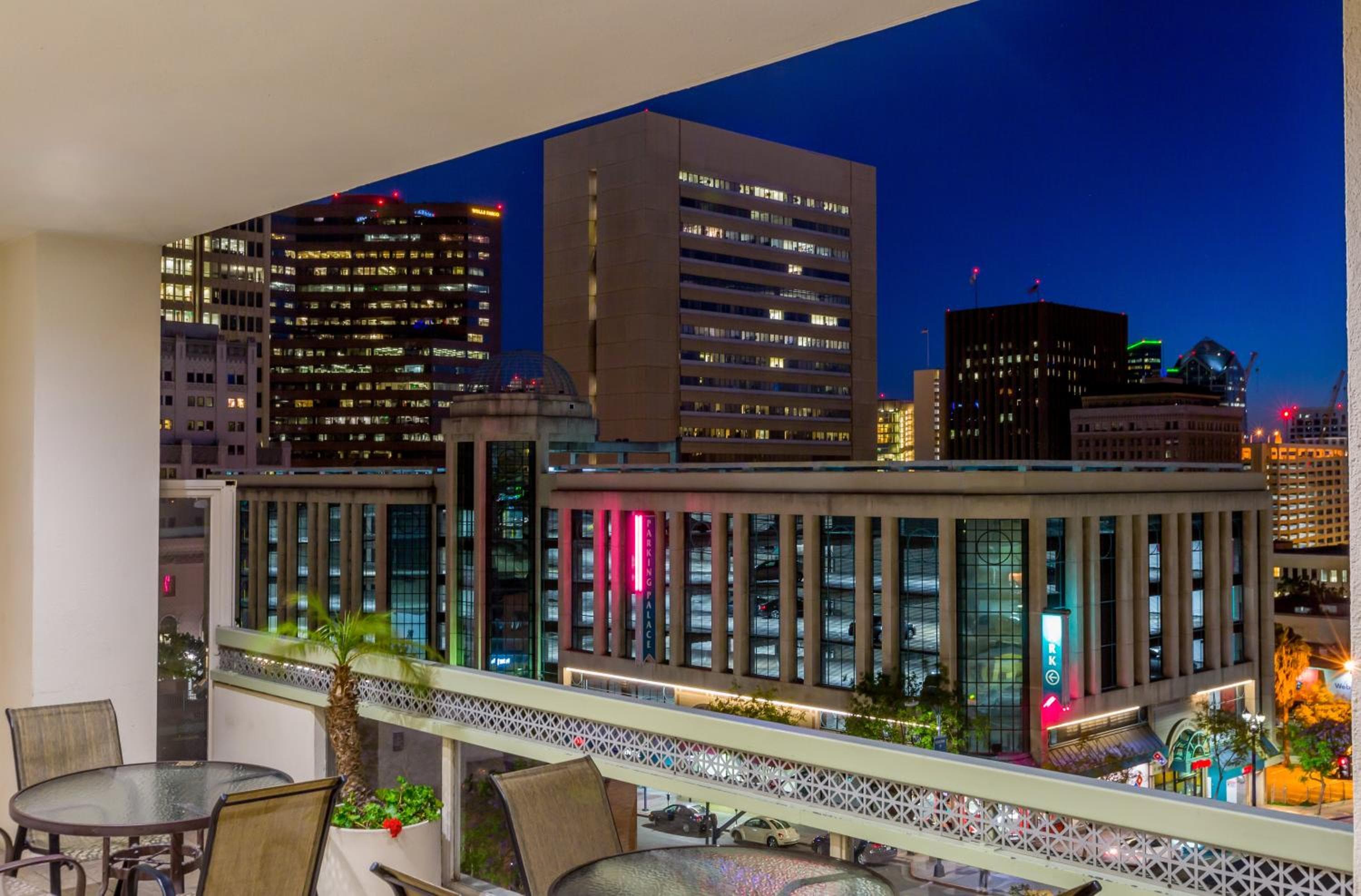 Holiday Inn Express - Downtown San Diego by IHG