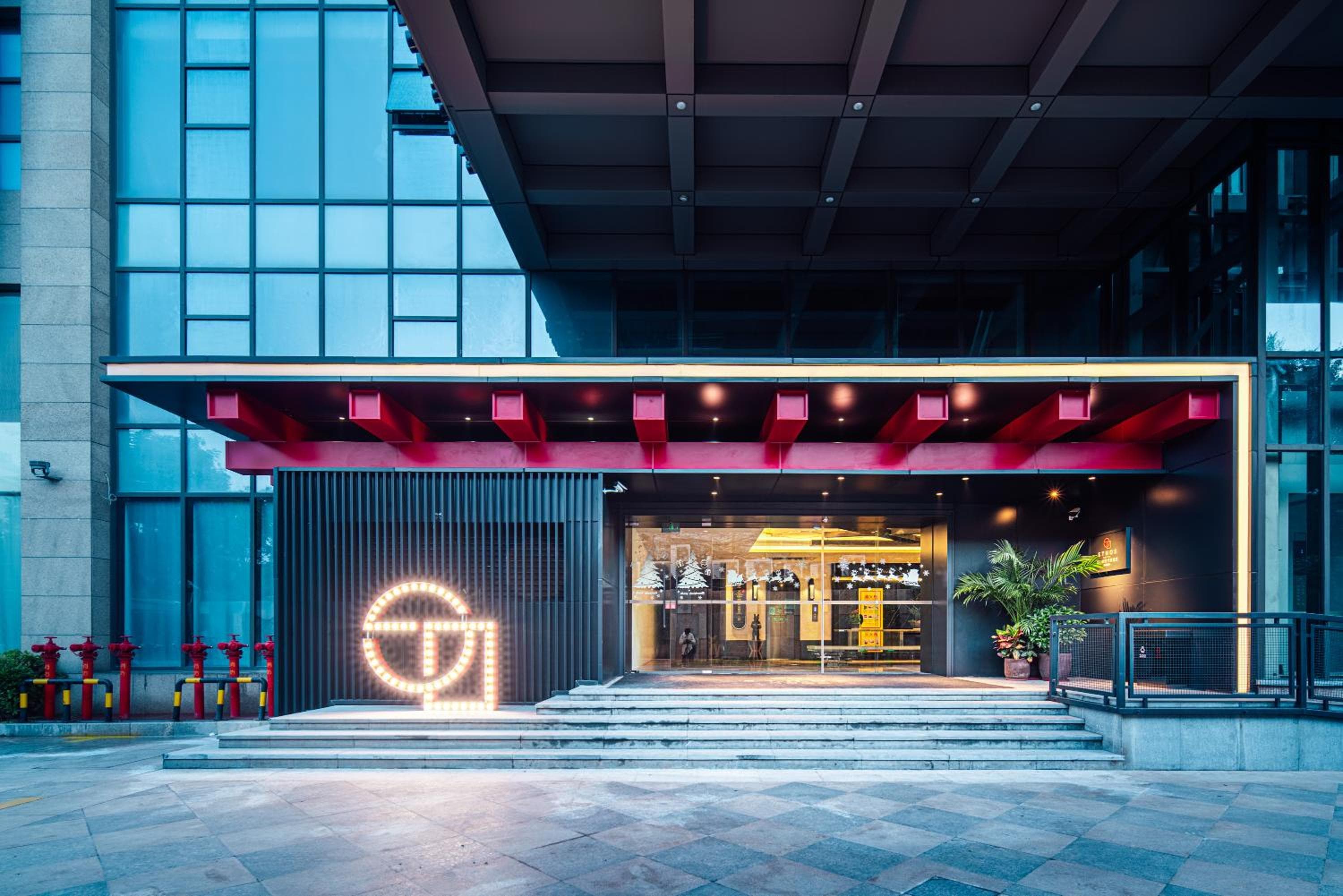 Hilton Garden Inn Xiamen Bailuzhou Park