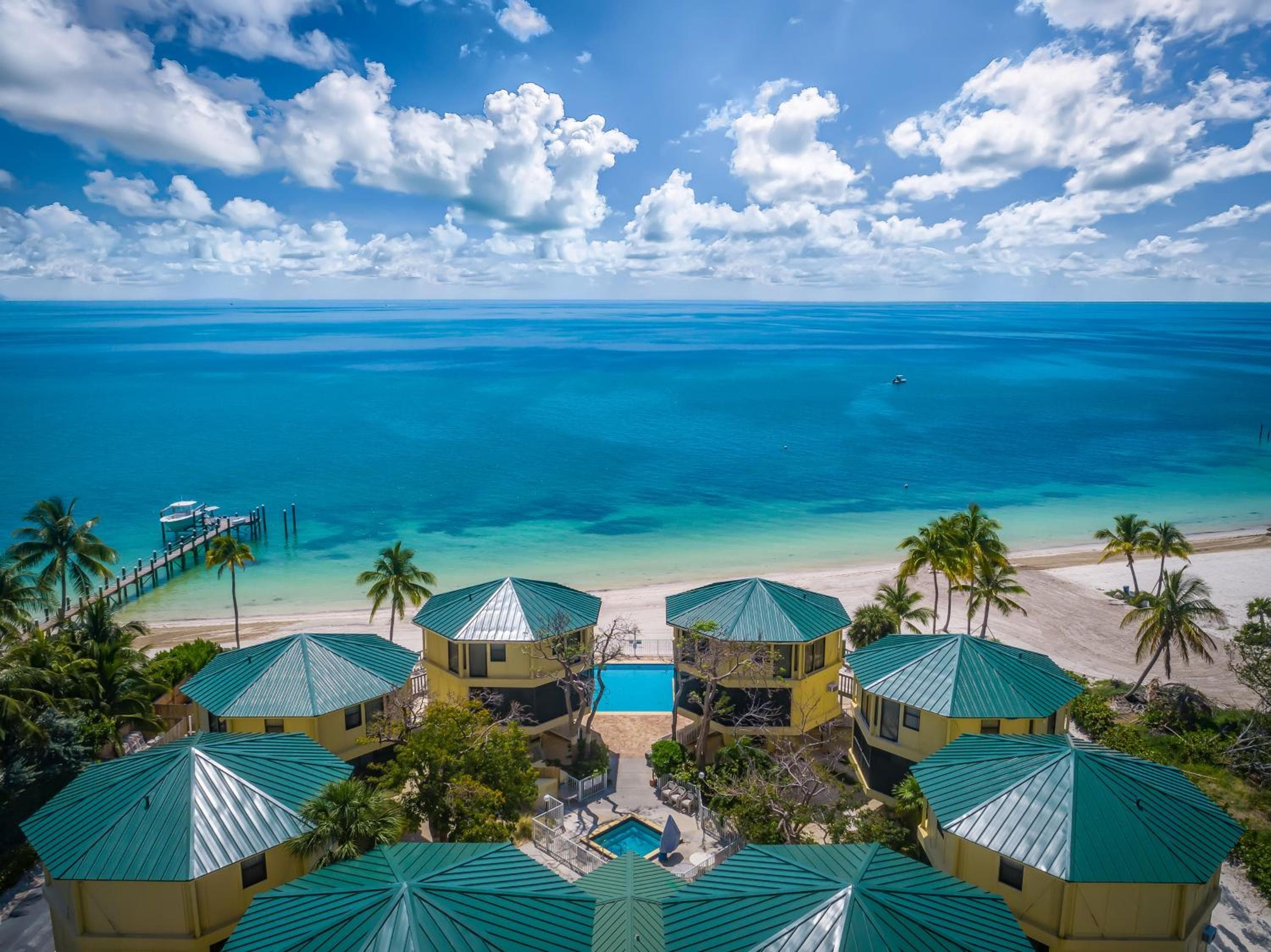 Coco Plum Beach & Tennis Club & Marina