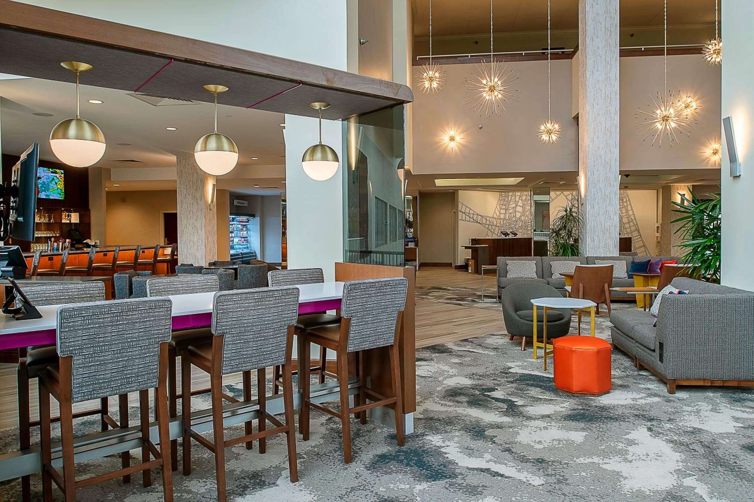 Crowne Plaza Hotel St. Louis Airport by IHG
