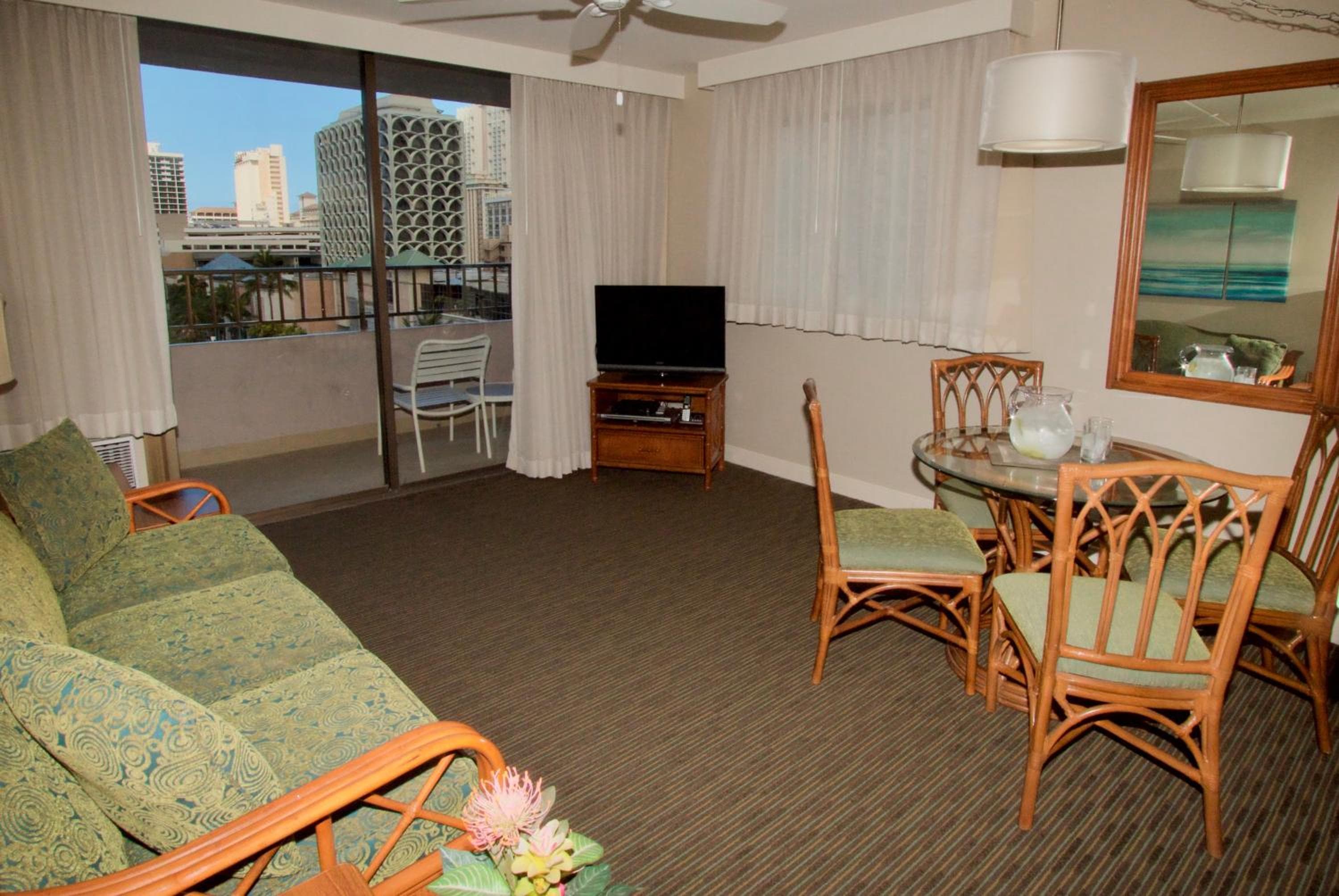 Royal Kuhio Resort