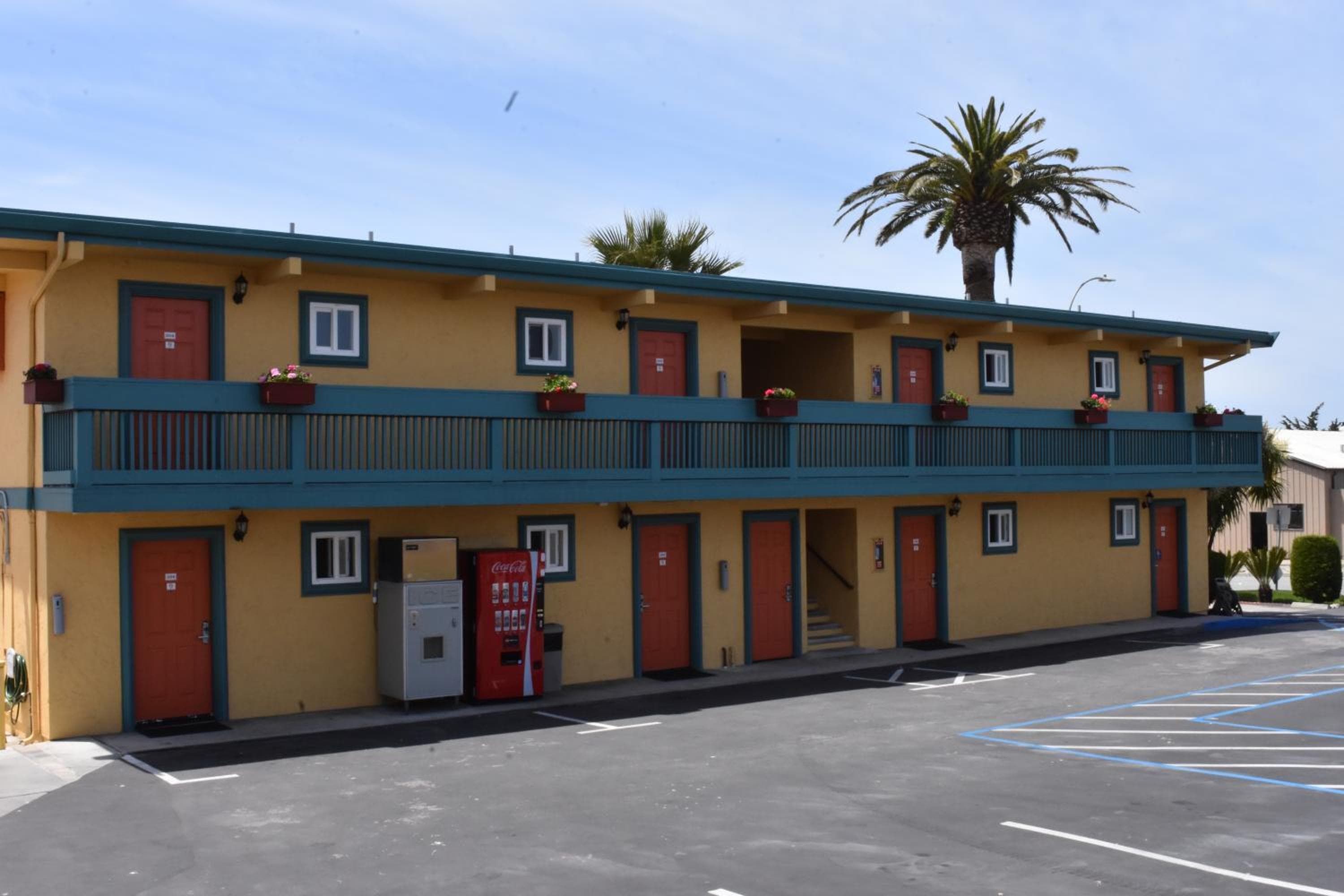 Seaside Inn Monterey