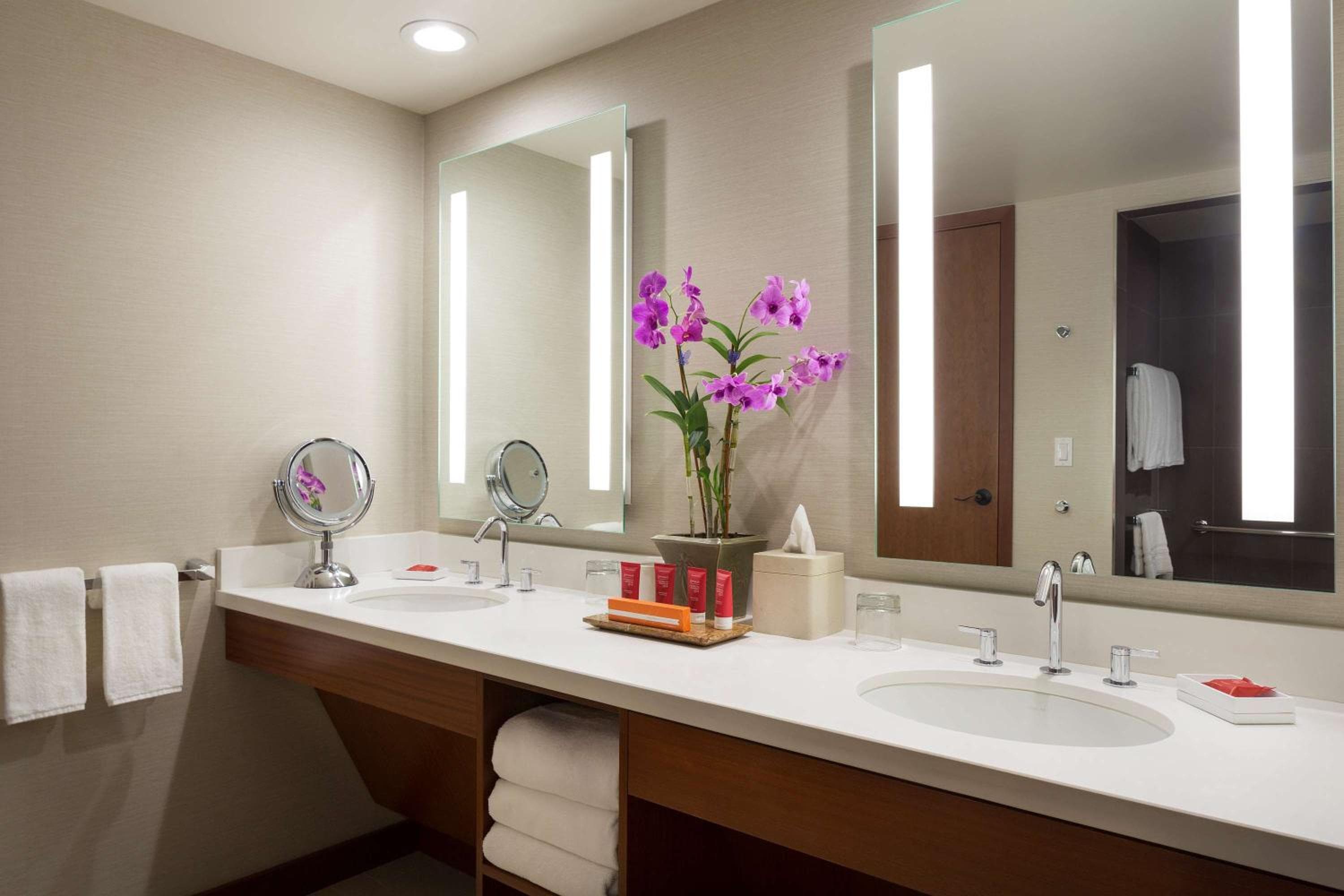 Hyatt Regency Maui Resort & Spa
