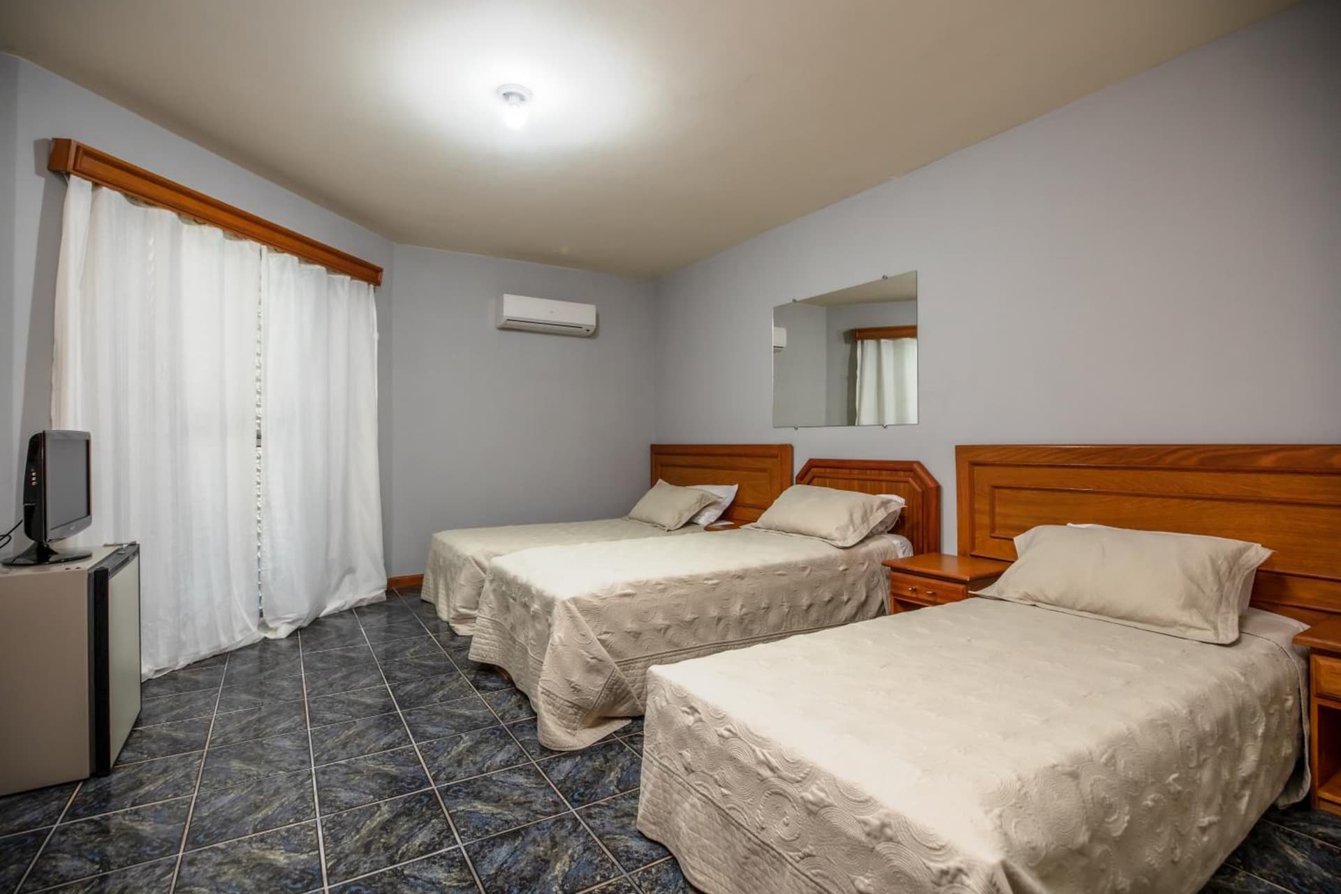 Canzi Cataratas Hotel