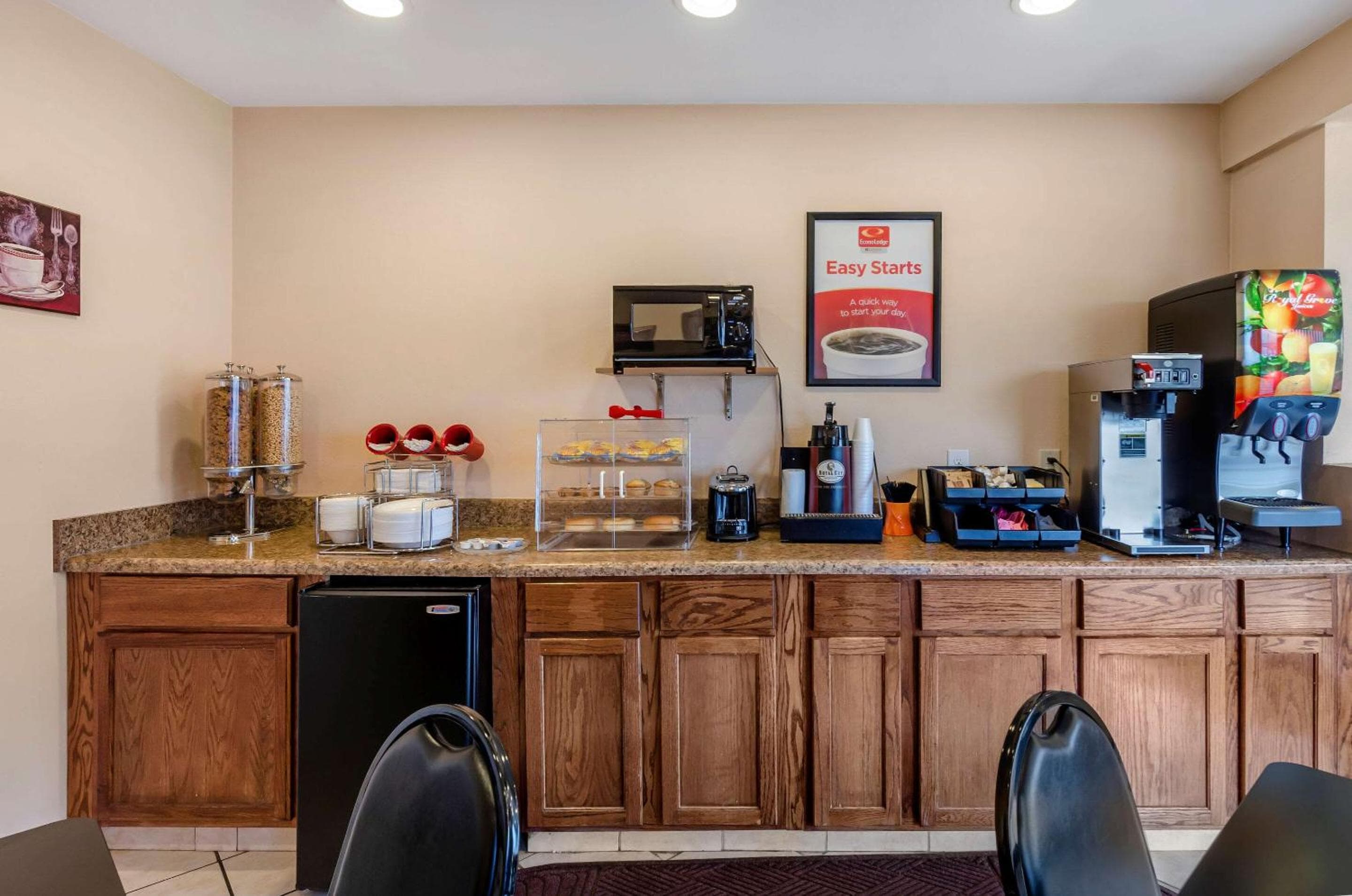 Econo Lodge Roanoke Civic Center