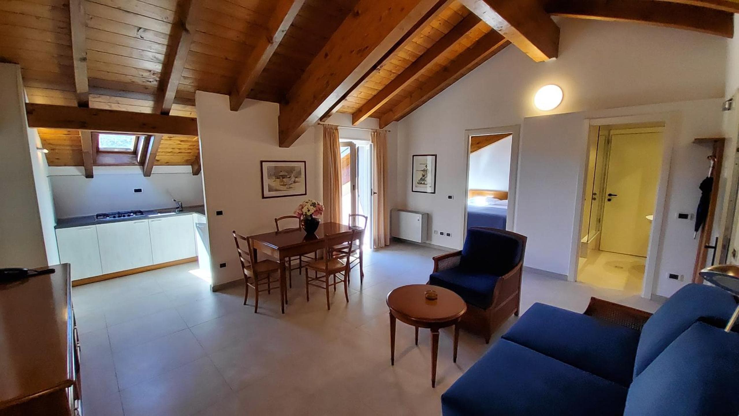 Residence L'Ulivo - Apartments in the city Center, with Fitness, Squash & Private Parking