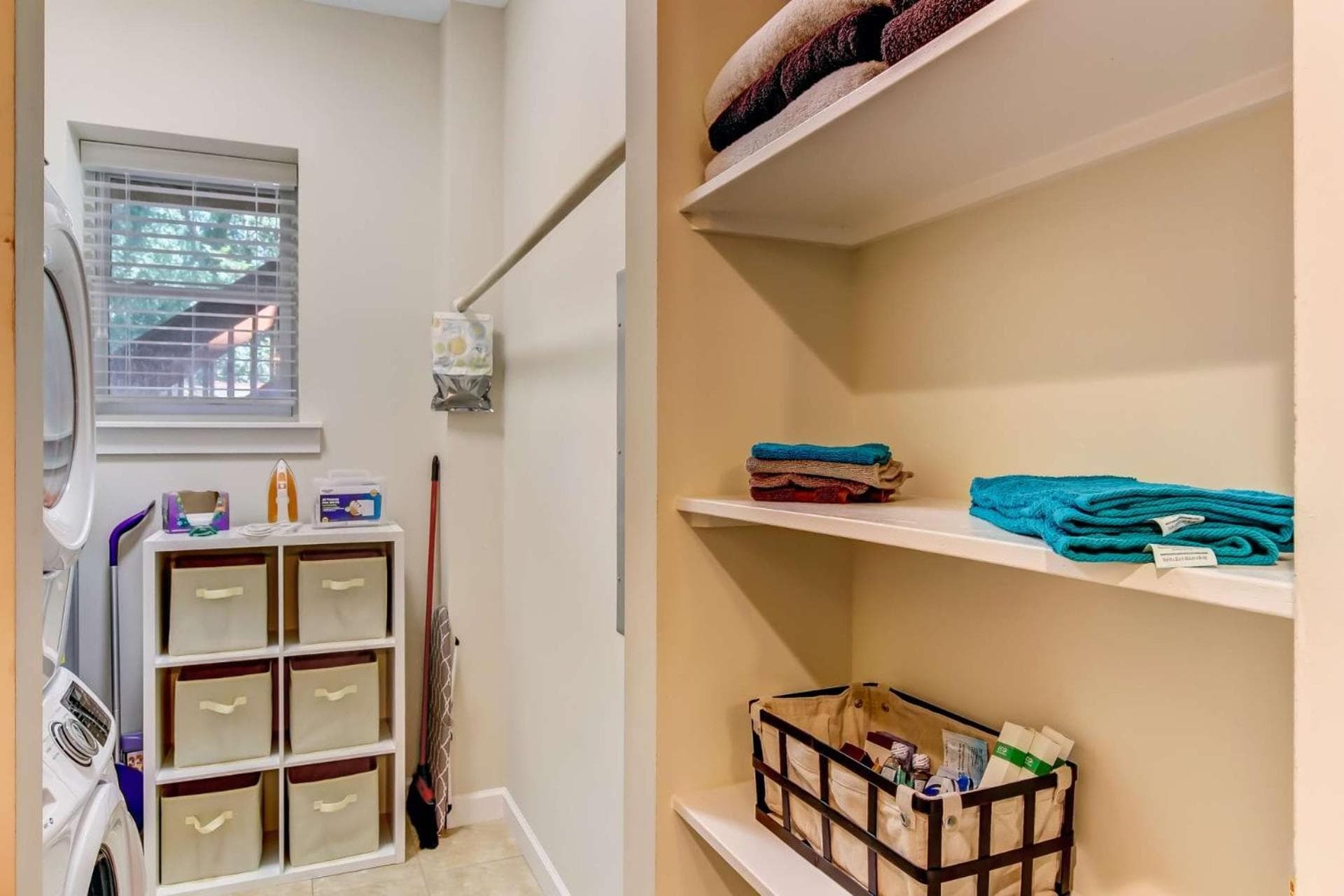 JBH 115 W 2nd Apt 2