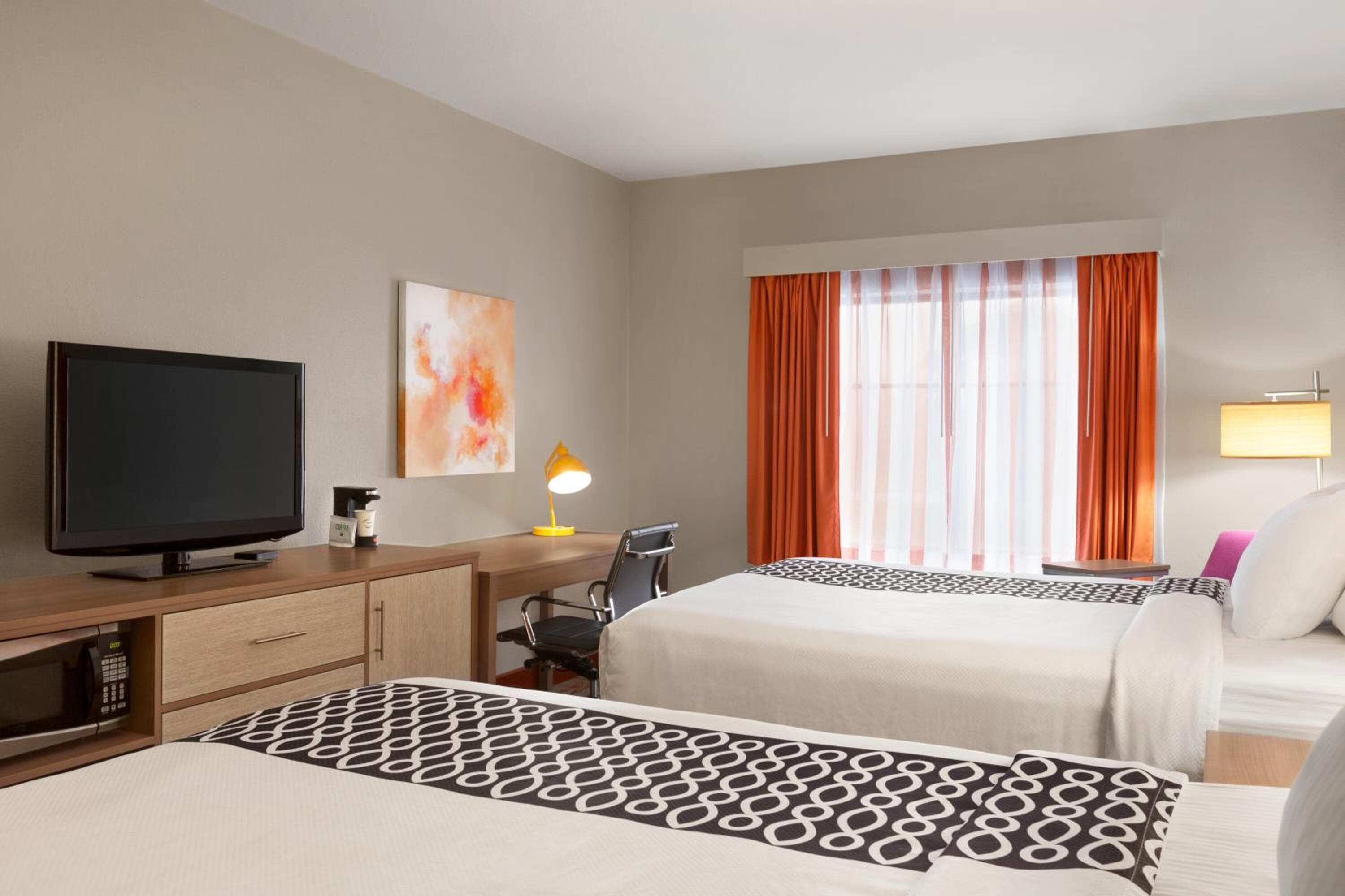 La Quinta by Wyndham Lackawanna