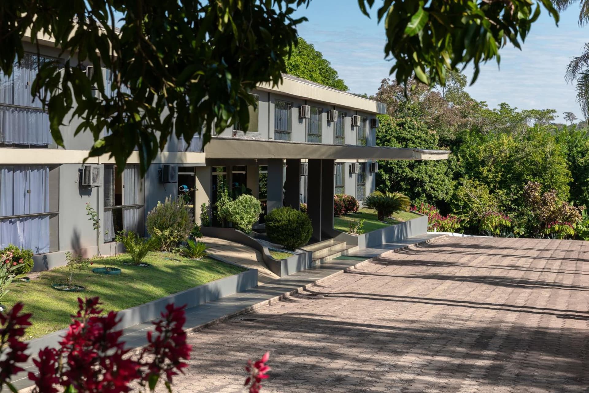 Canzi Cataratas Hotel