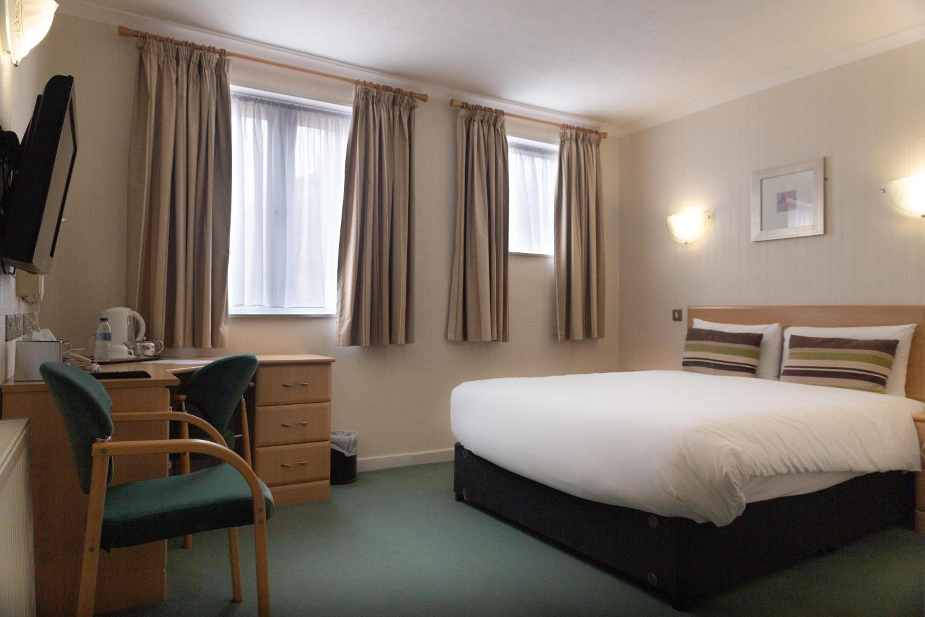 Wycliffe Hotel