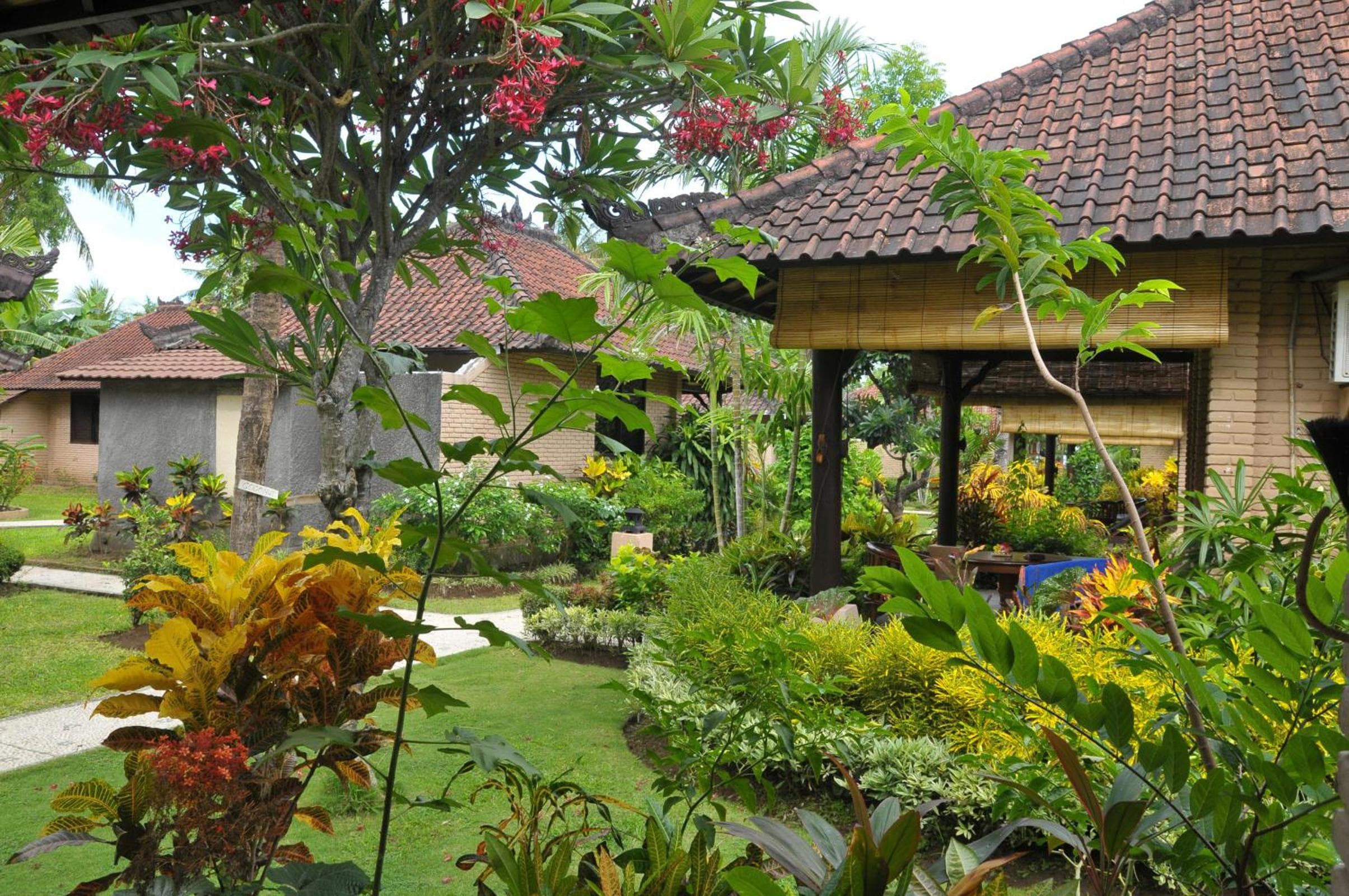 Hidden Paradise Cottages