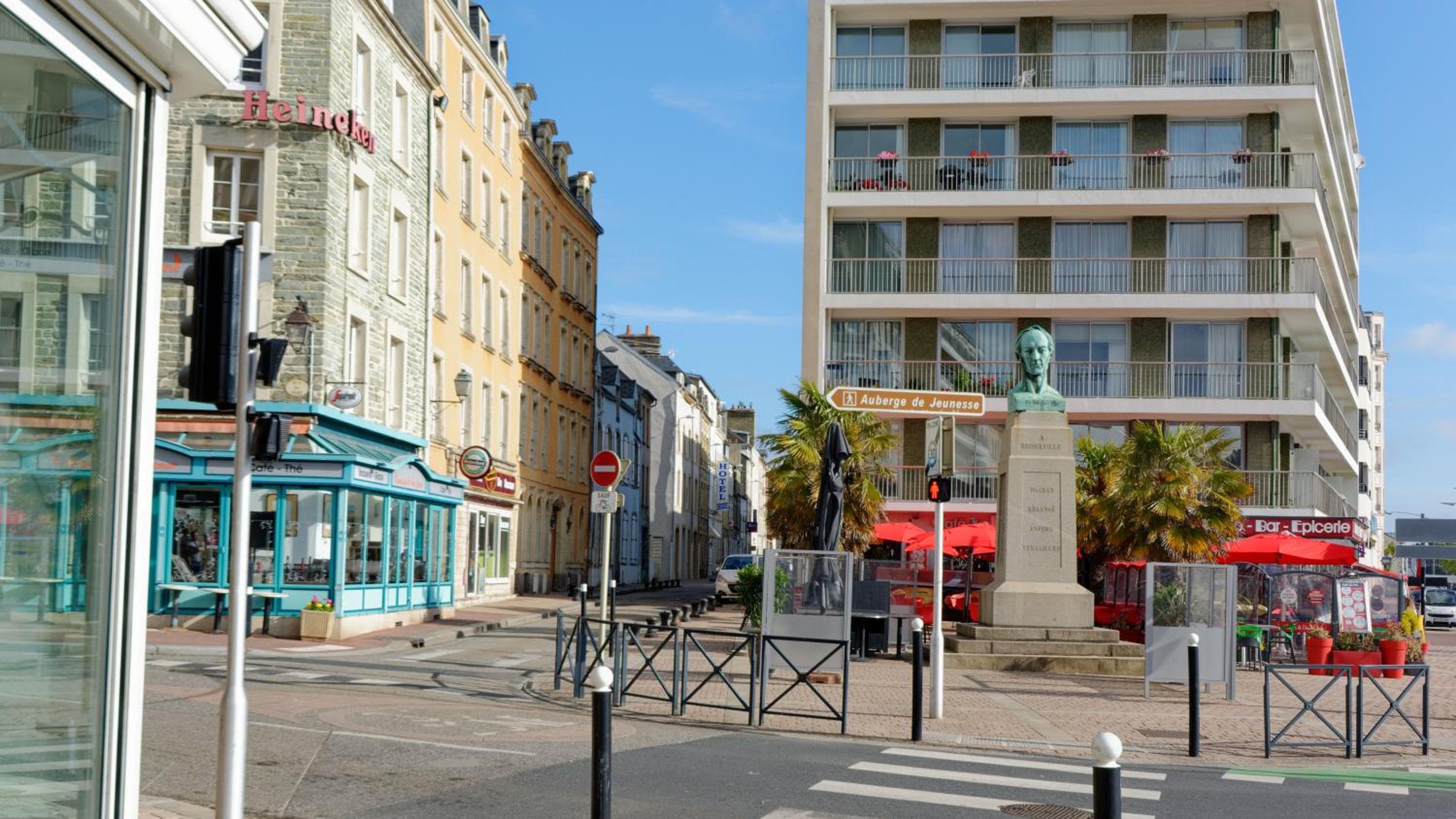 Hôtel Moderna