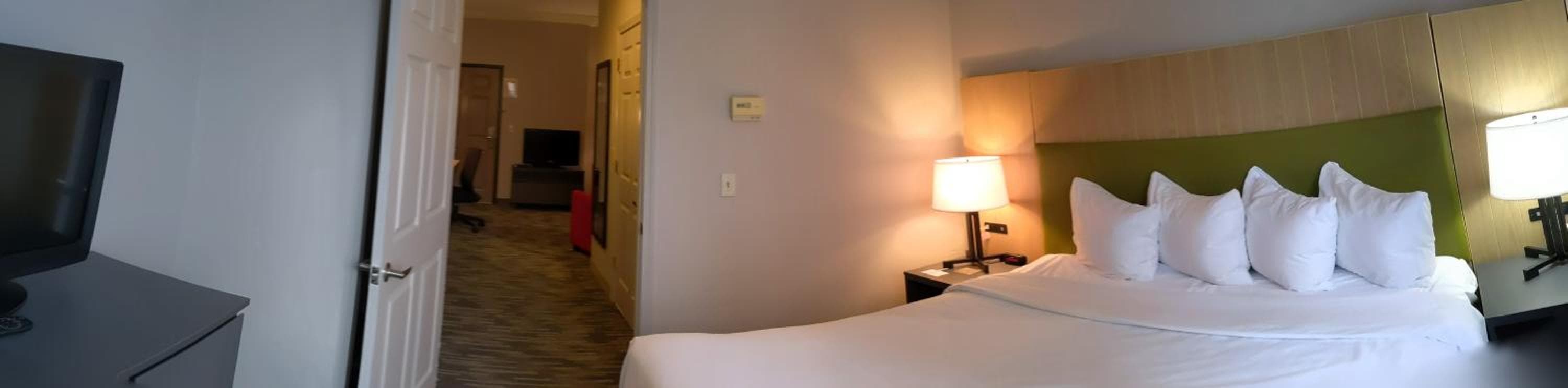 Country Inn & Suites by Radisson, Nashville, TN