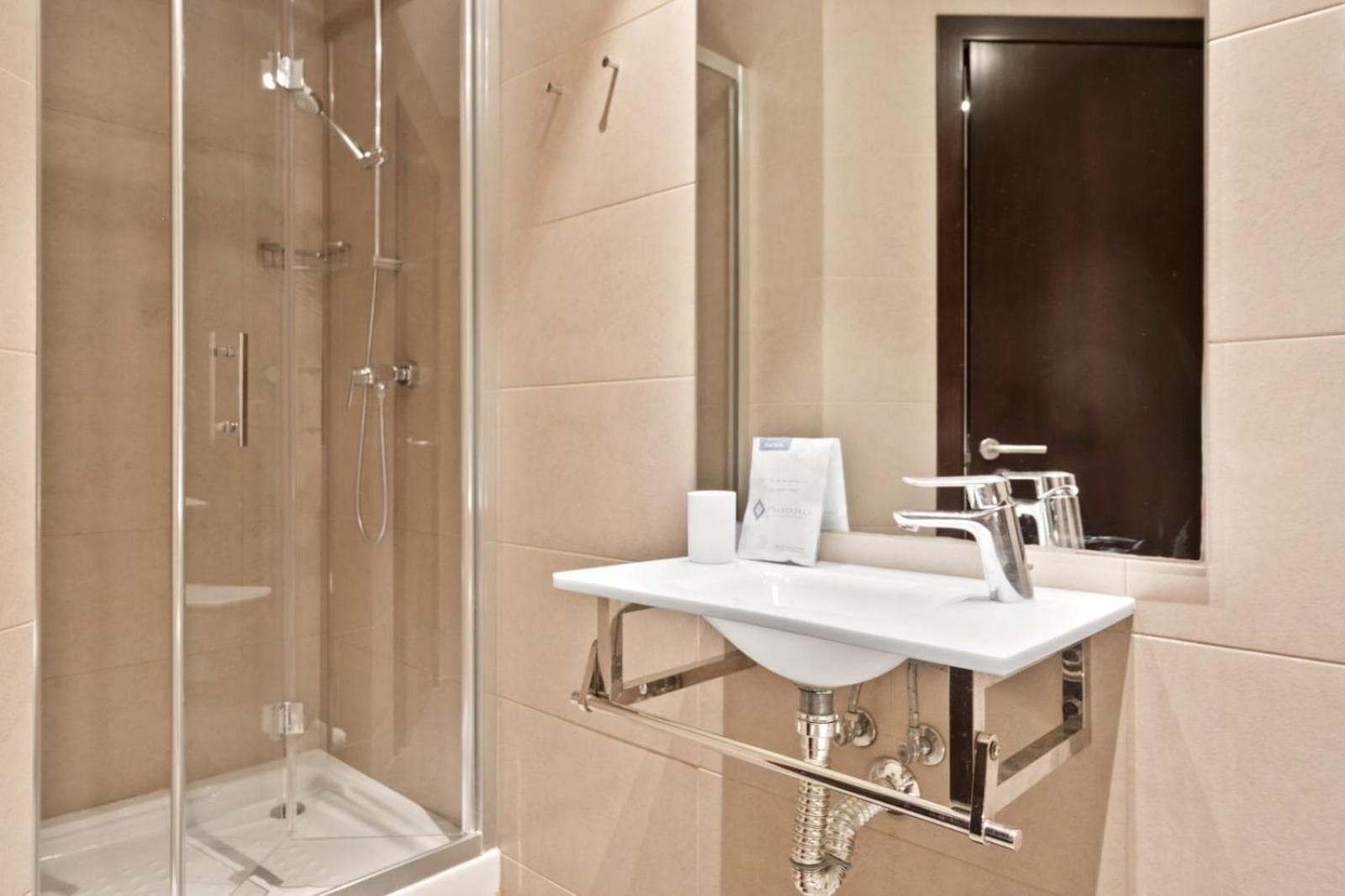 Fisa Rentals Gran Via Apartments
