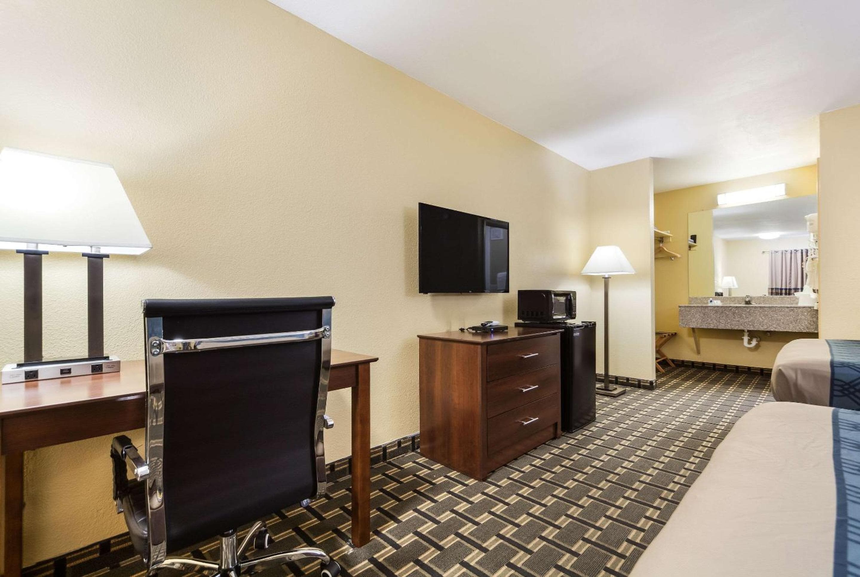 Rodeway Inn Lincoln West - University Area