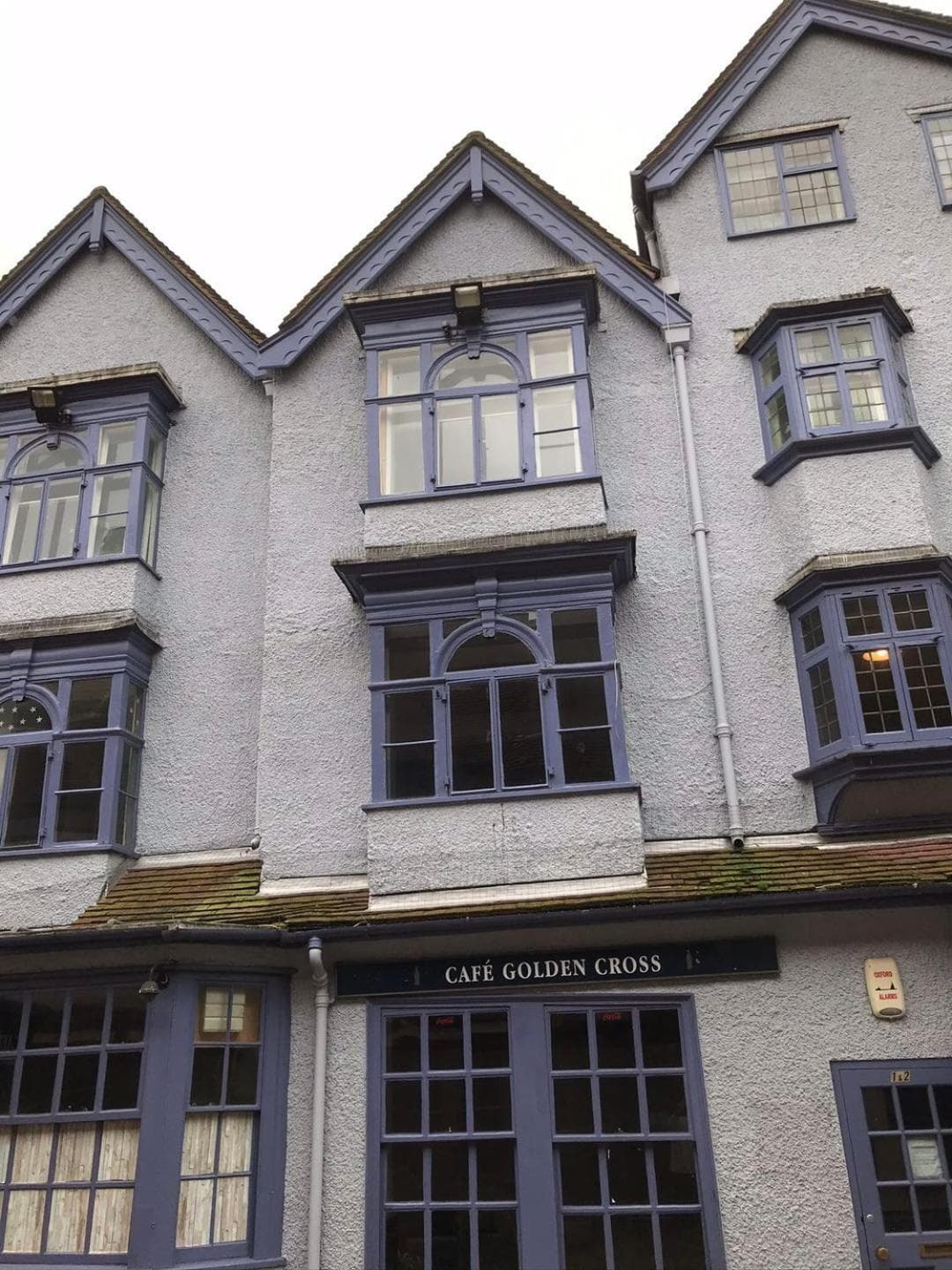 Golden Cross Guesthouse
