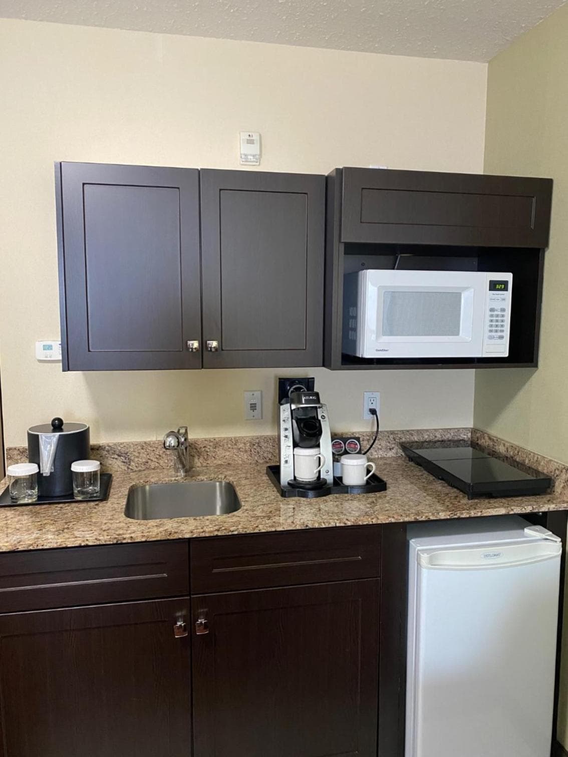 Best Western Plus Red Deer Inn & Suite