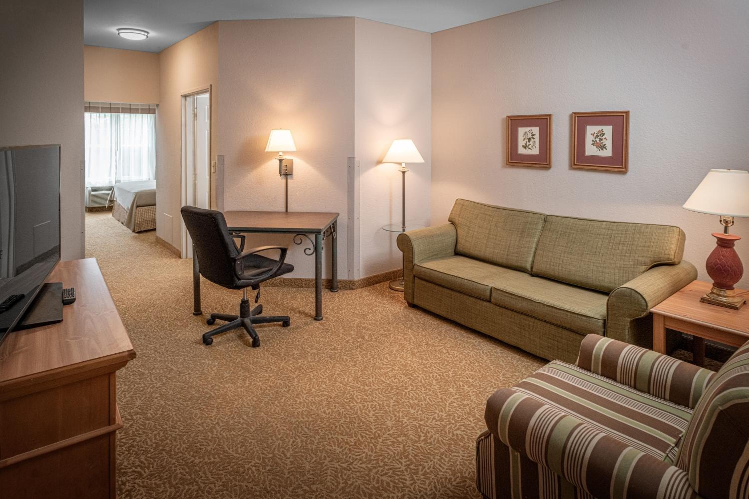 Country Inn & Suites by Radisson, Beckley, WV