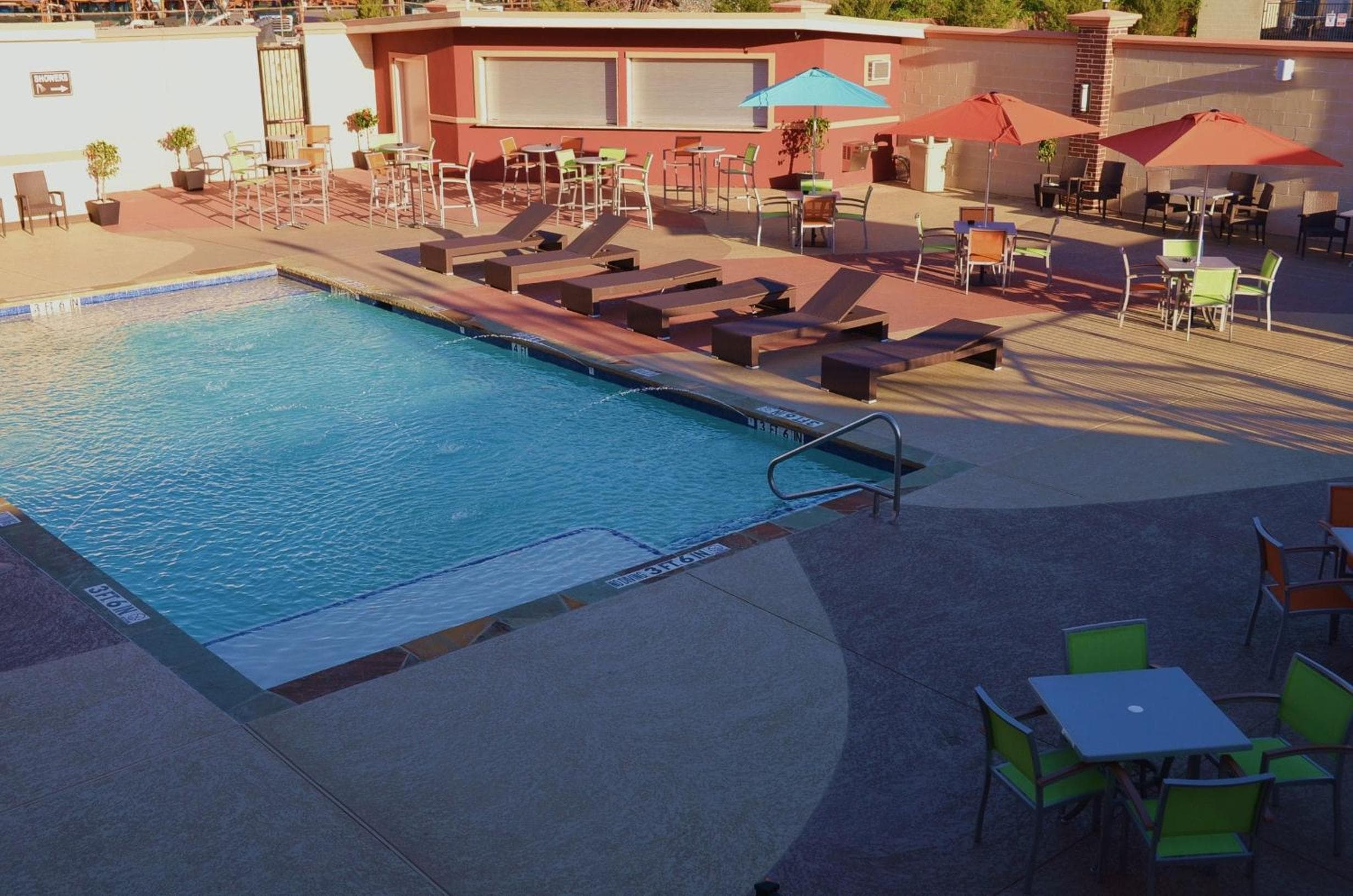 Lux Hotel & Spa