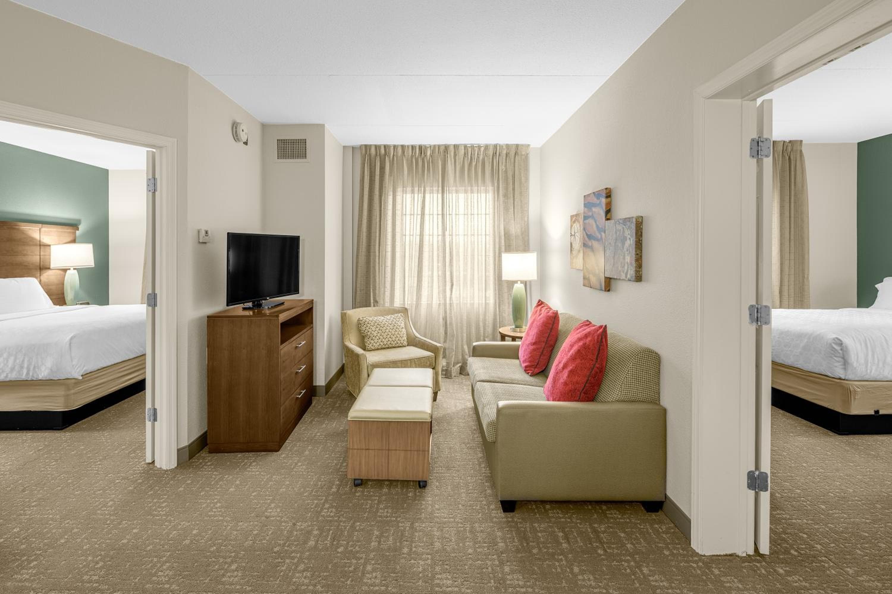 Staybridge Suites Chattanooga-Hamilton Place by IHG