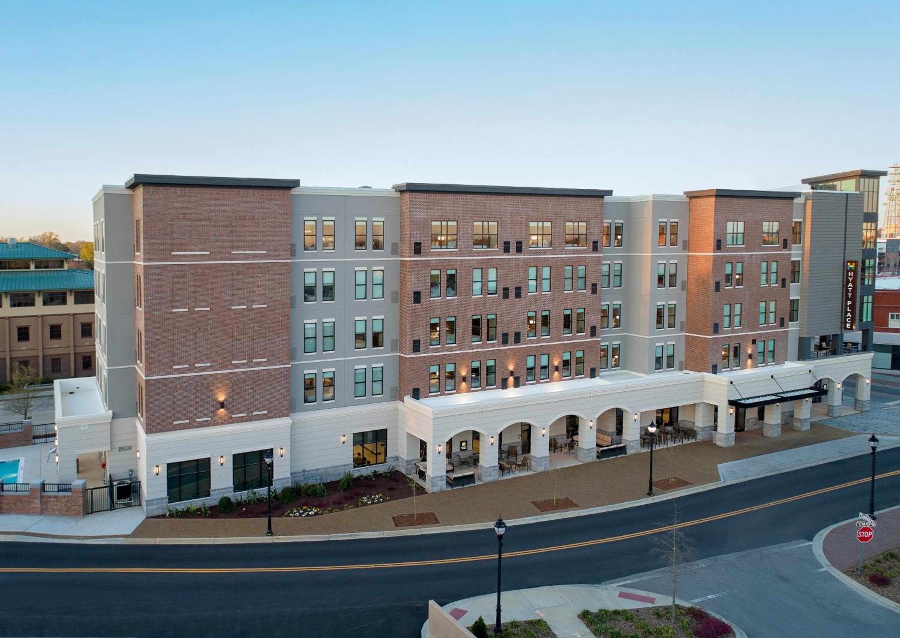 Hyatt Place Florence Downtown