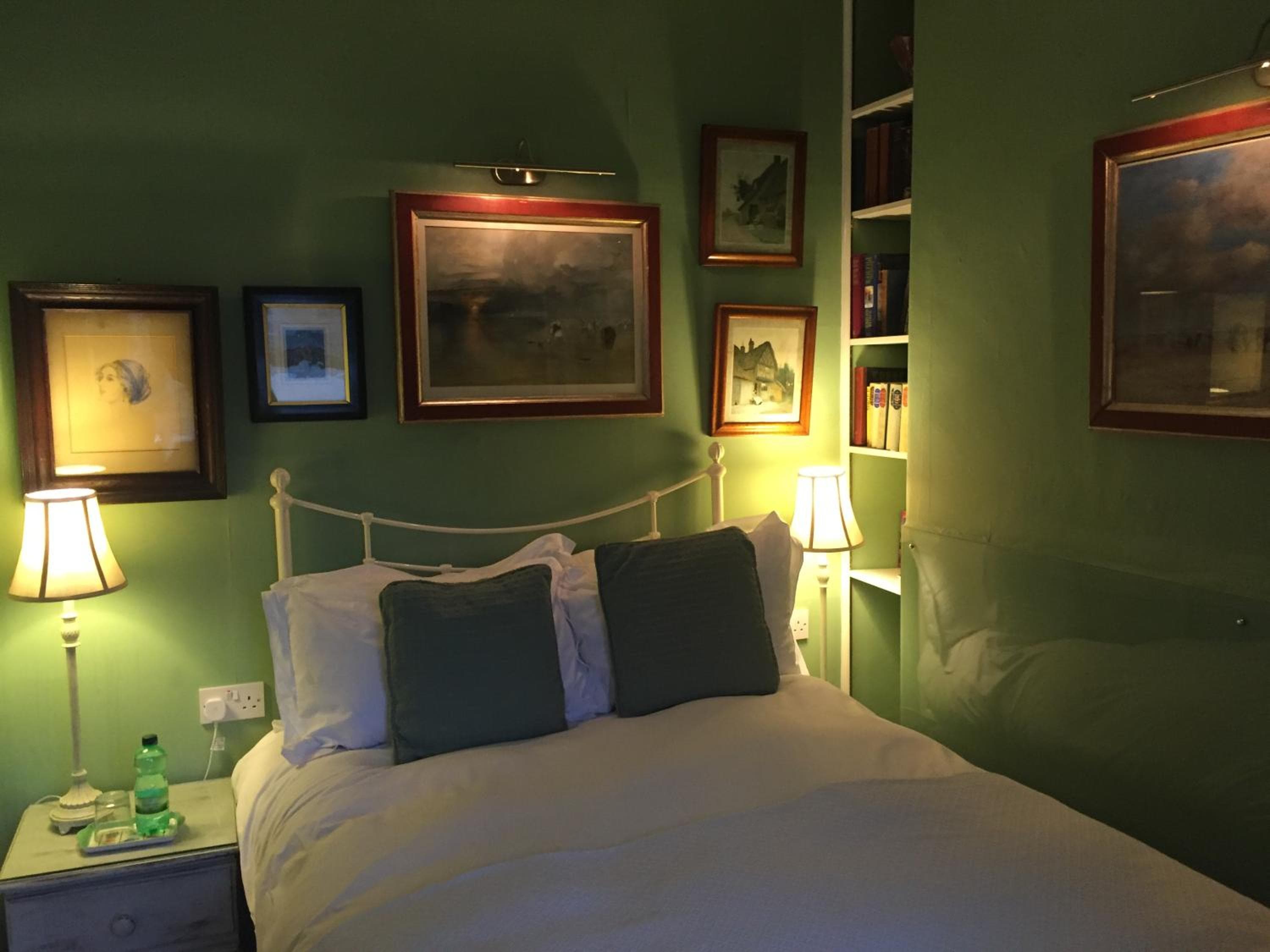 The Royal Harbour Hotel