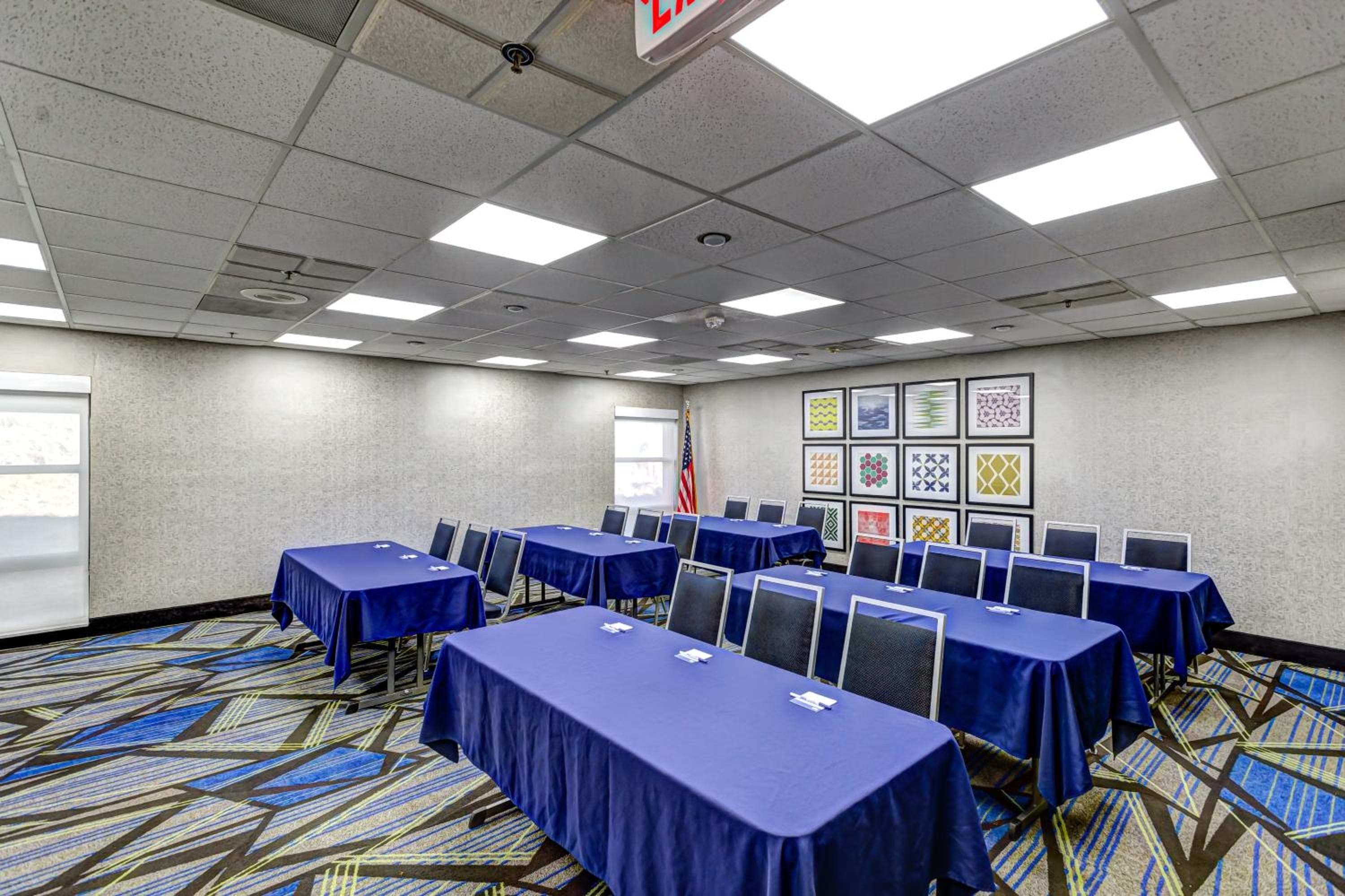 Holiday Inn Express Hillsborough-Durham Area by IHG