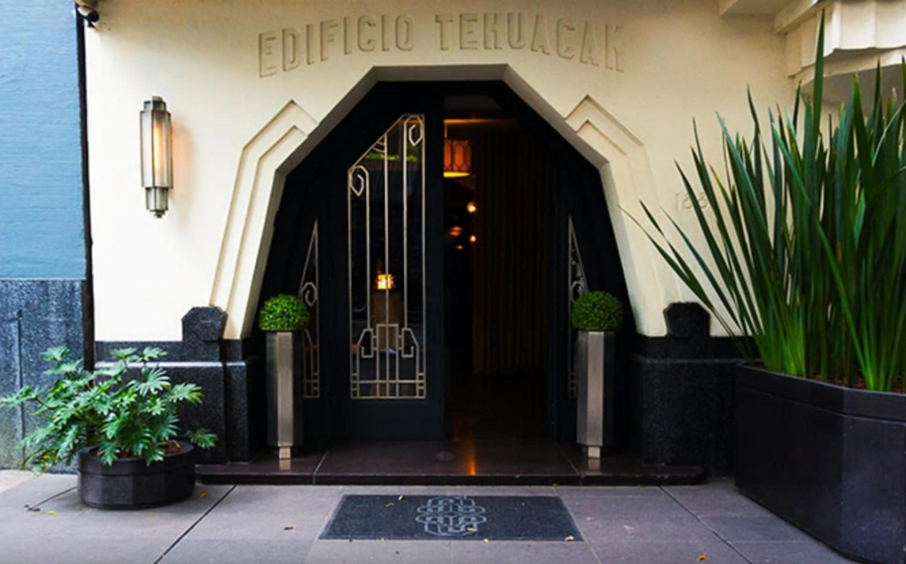 Hippodrome Hotel