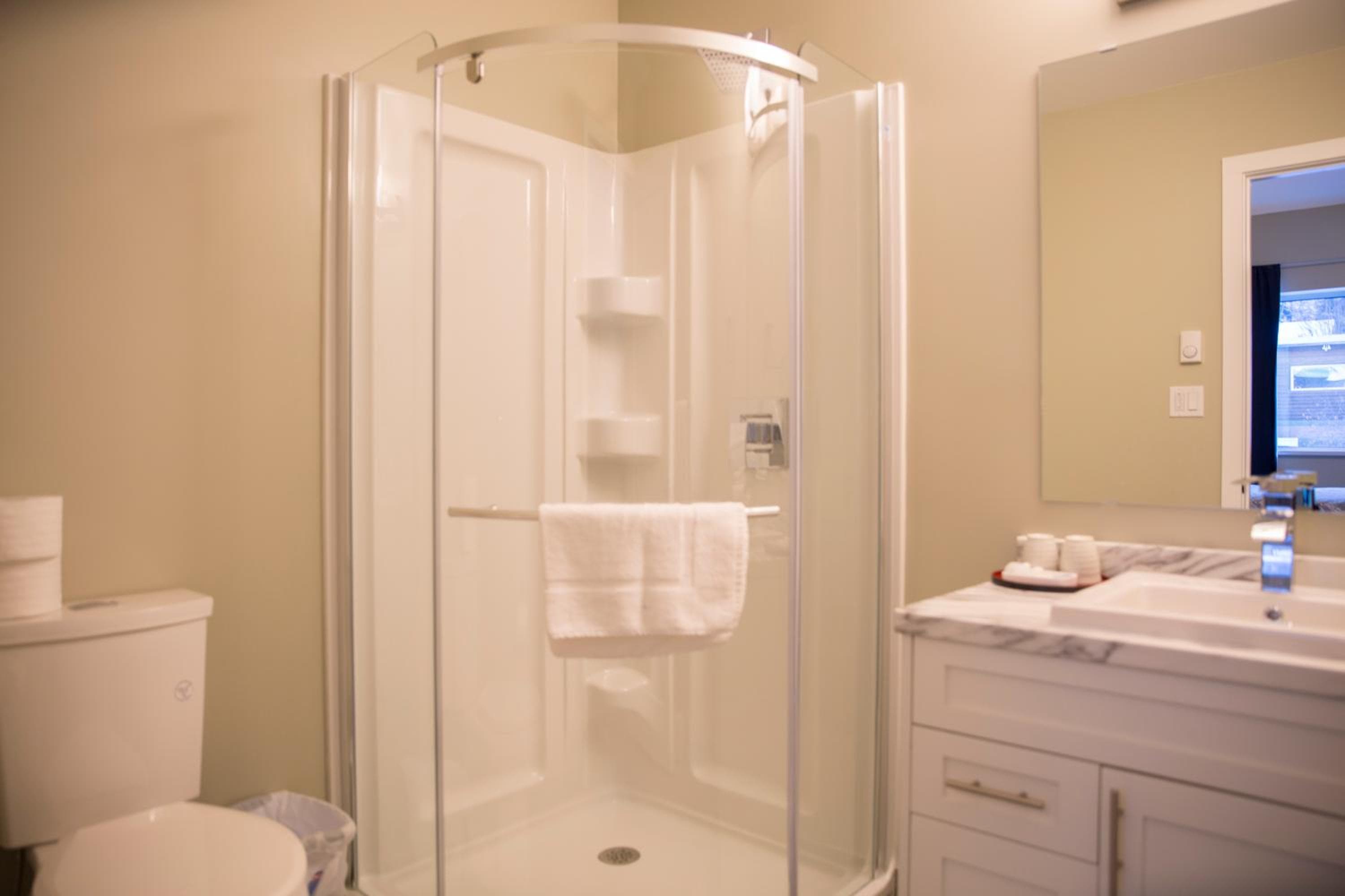 Downtown Whitehorse Deluxe 2 Bedroom Condo