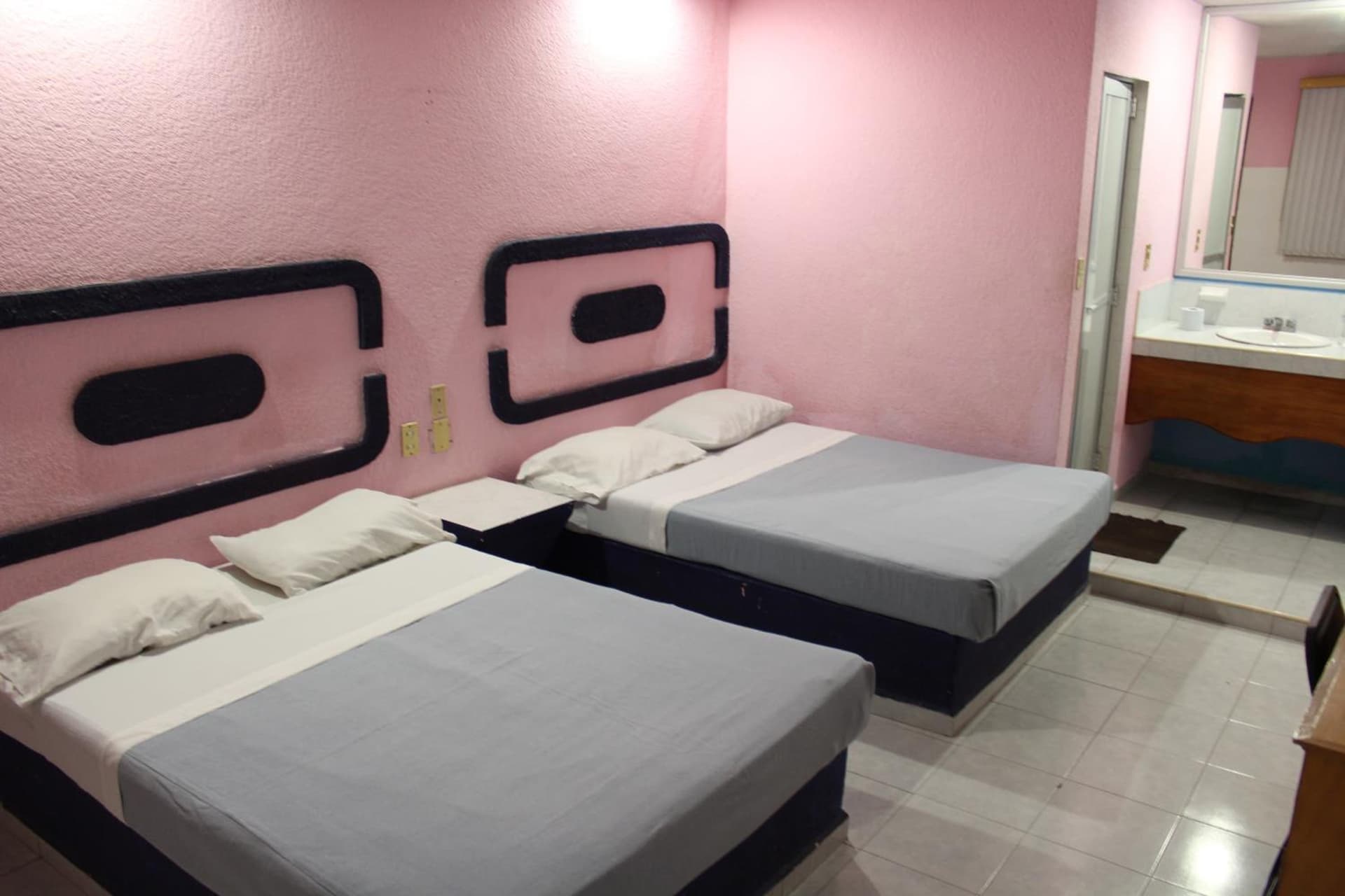 Posada San José, Hotel