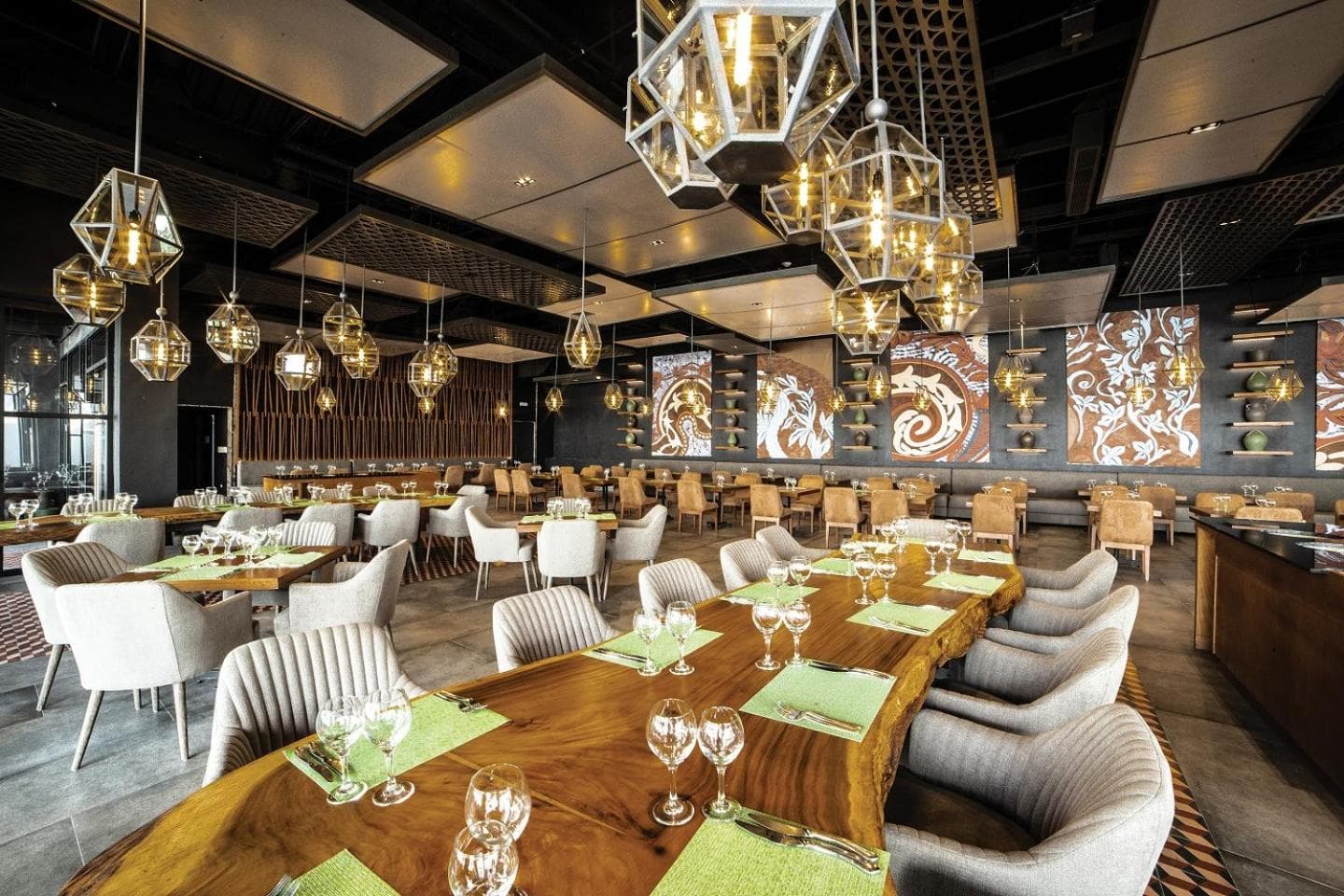 dining