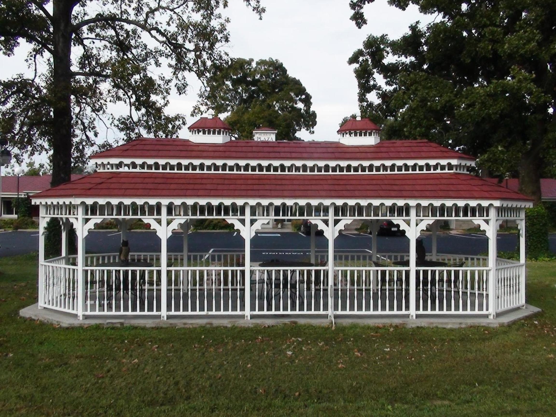 Murray Inn and Art Gallery