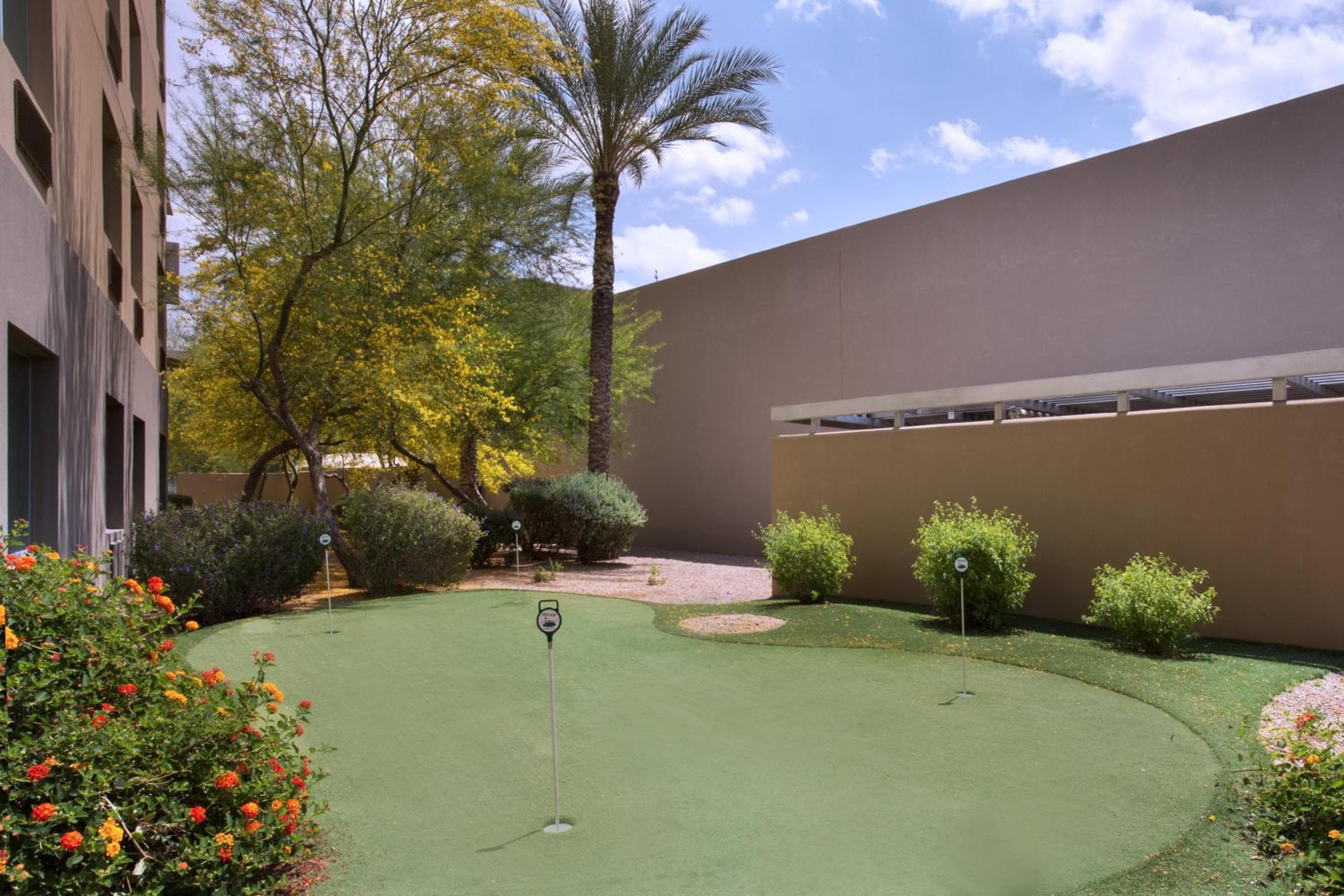 Holiday Inn & Suites Scottsdale North - Airpark by IHG