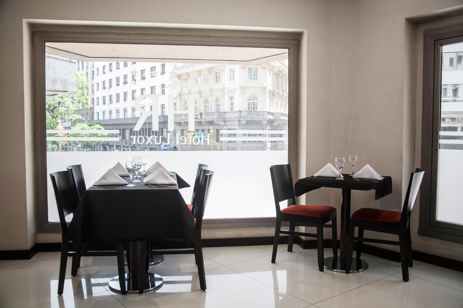 HR Luxor Hotel Buenos Aires