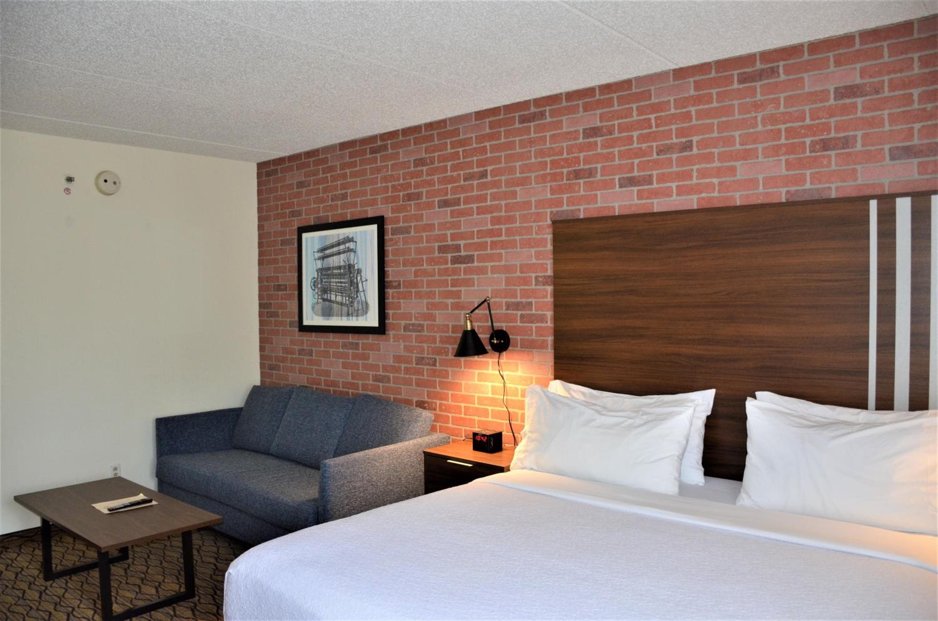 Burrstone Inn, an Ascend Collection Hotel