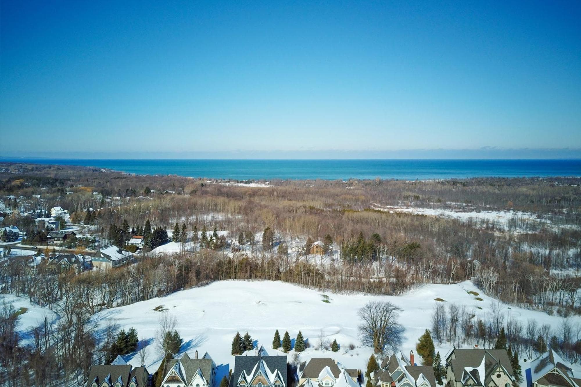 Executive Town Home-Mountain View-Historic Snowbridge Village, Walking Distance to the Resort
