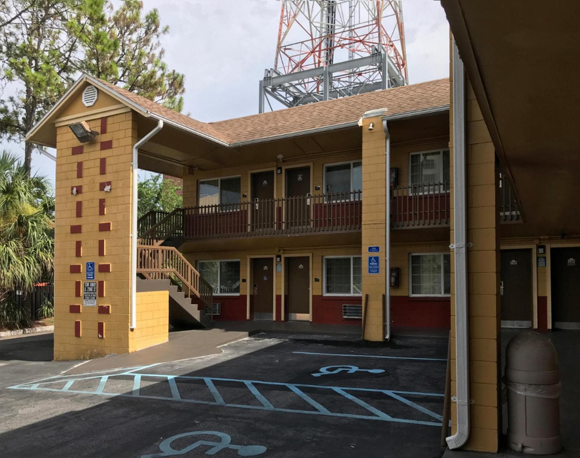 Gainesville Lodge