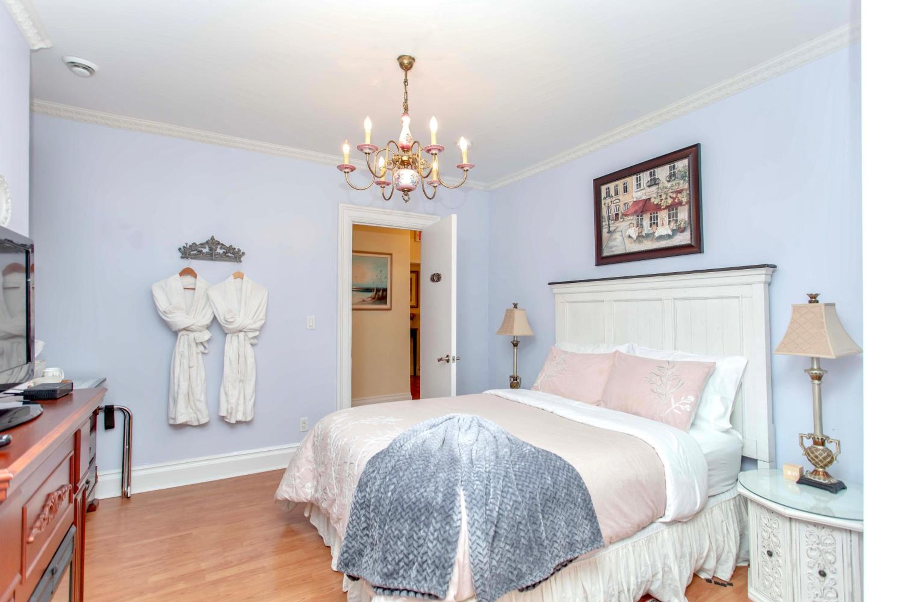 Redwood Bed and Breakfast