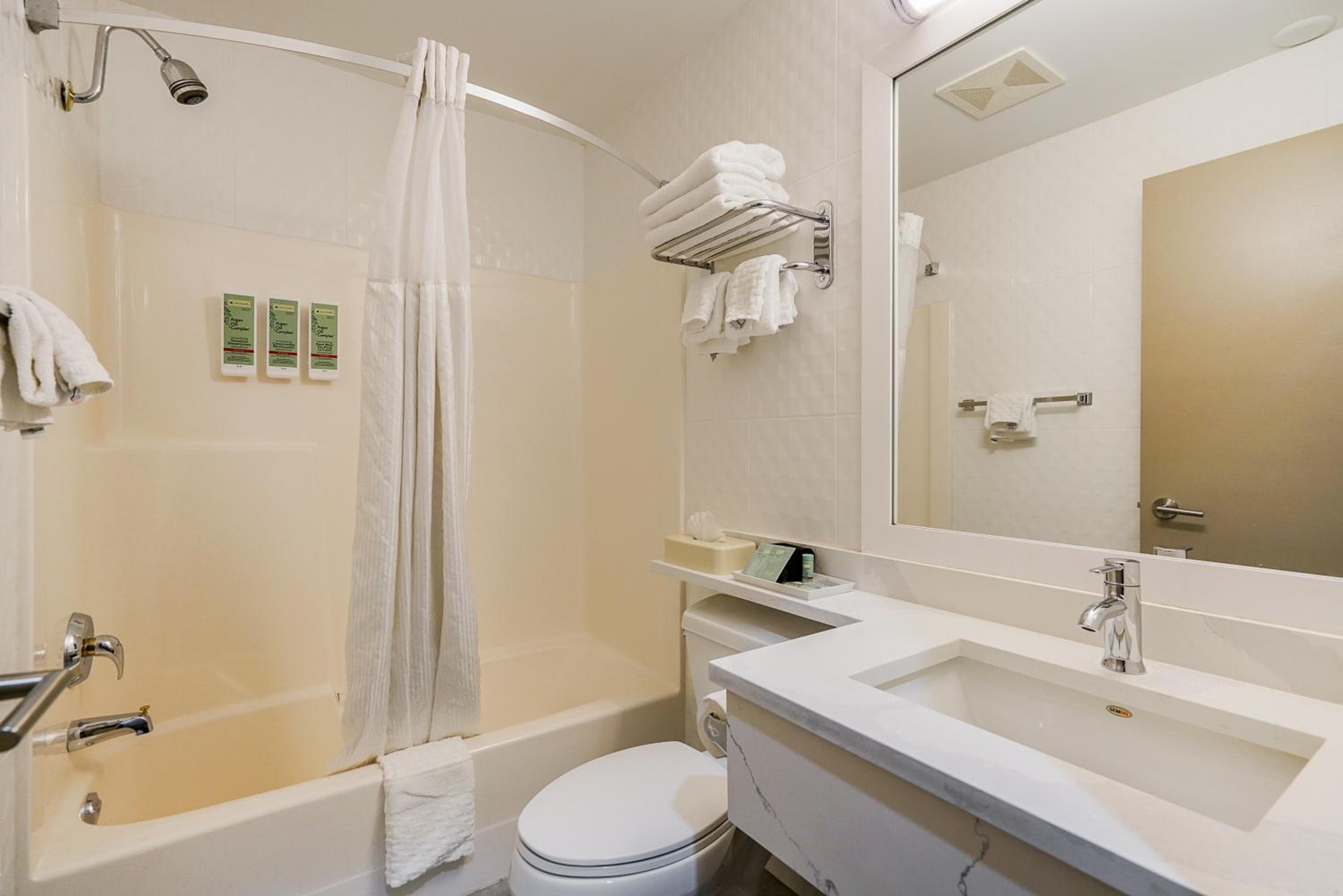 Best Western Peace Arch Inn