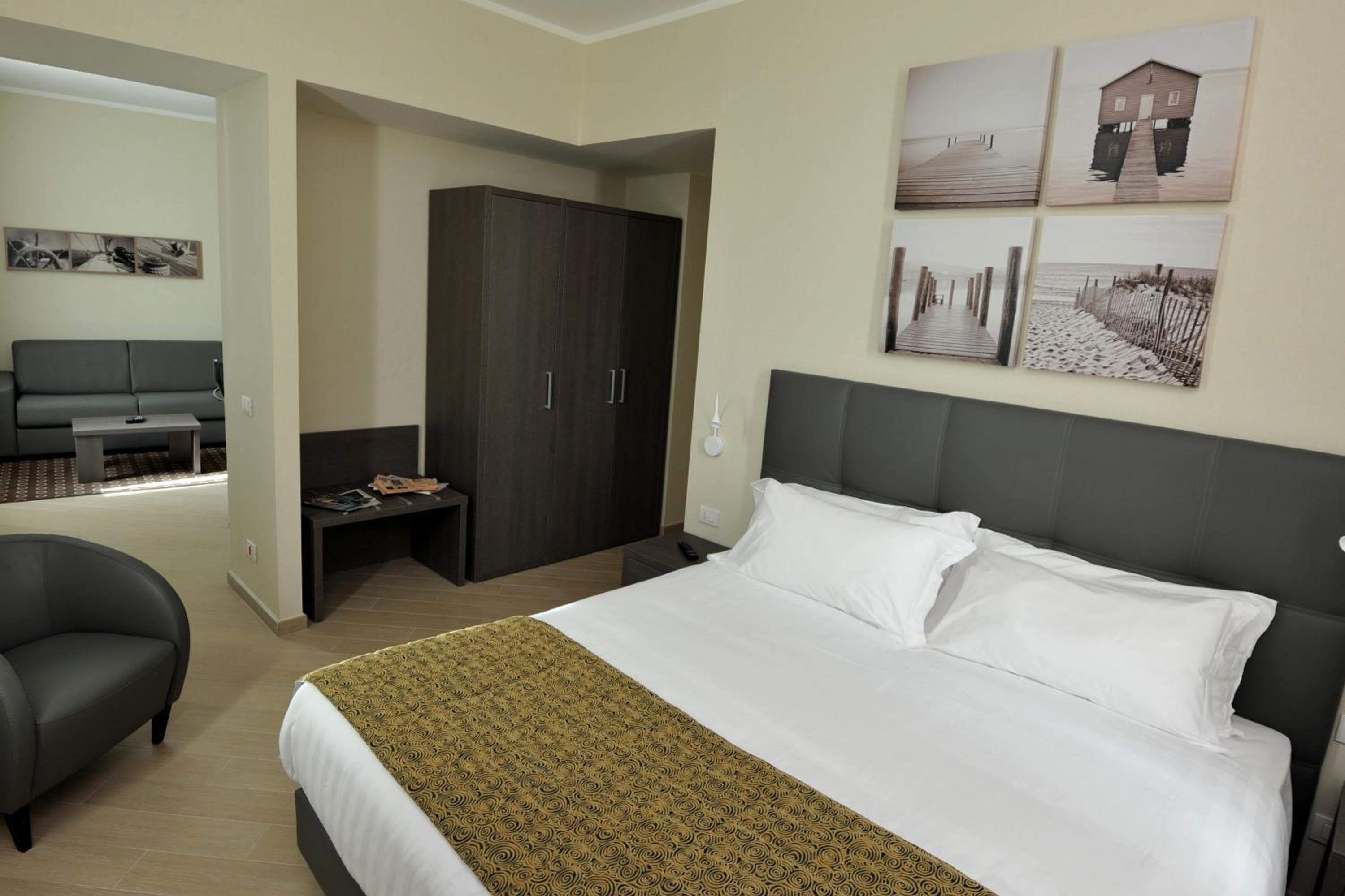 CHC Business Residence