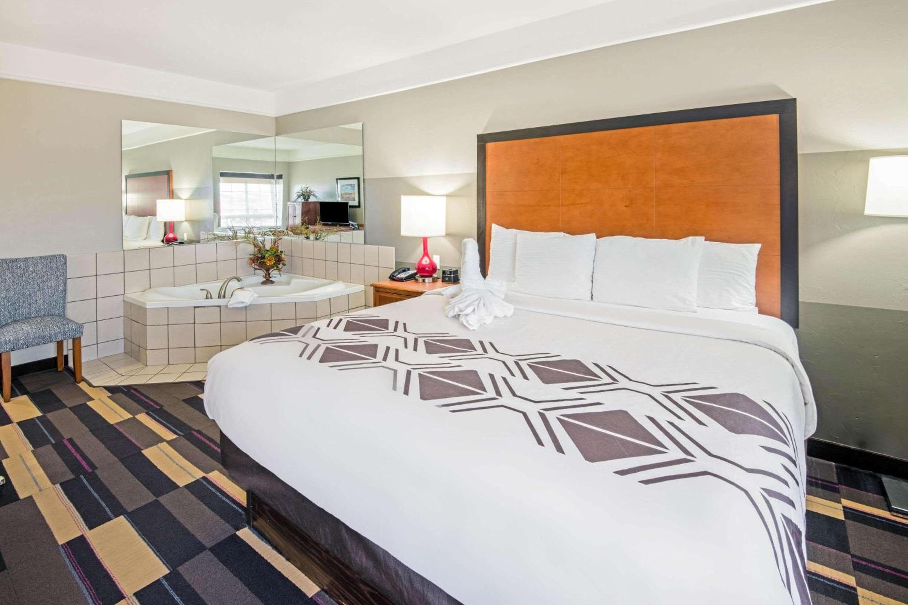 La Quinta by Wyndham Oklahoma City - Moore