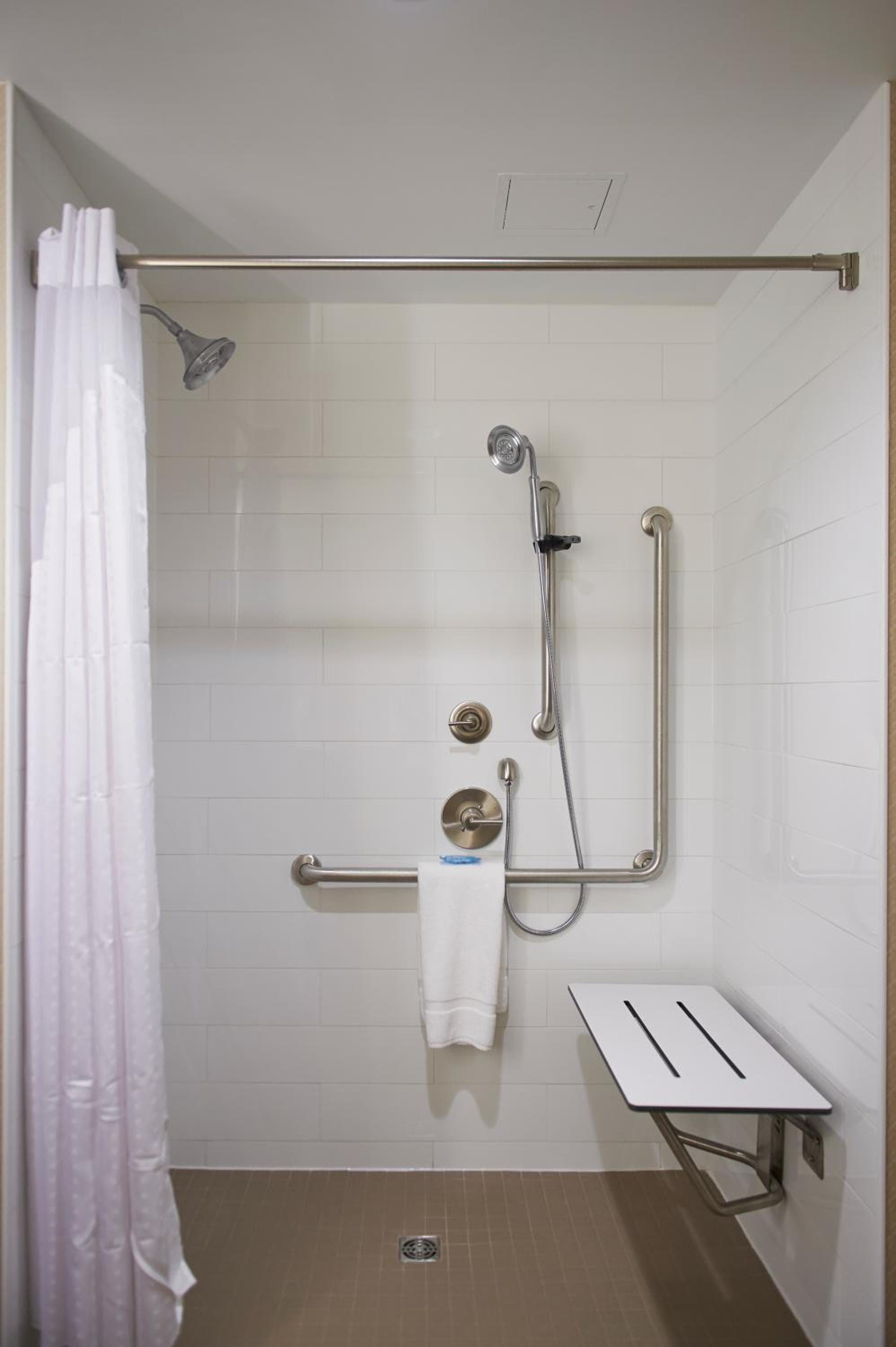 Holiday Inn Express & Suites St. John's Airport by IHG