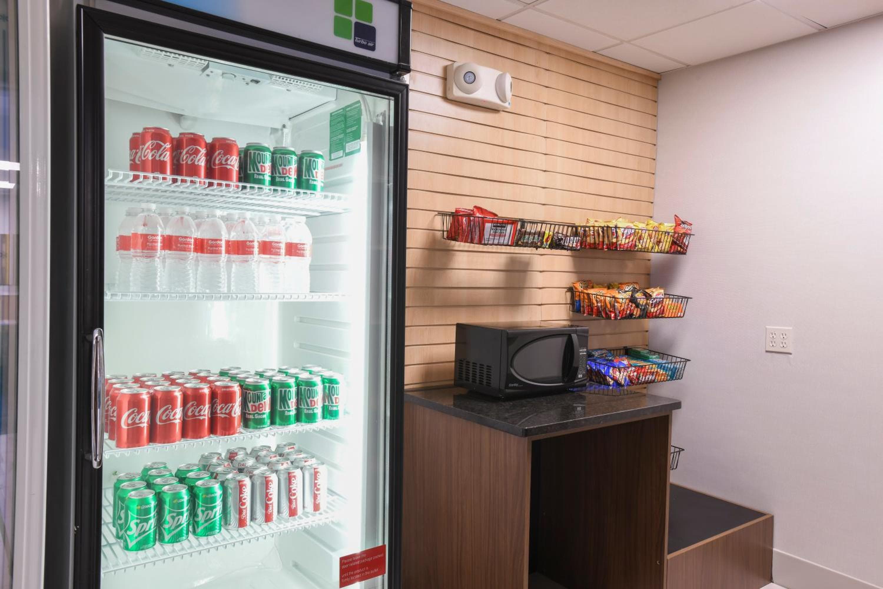 Holiday Inn Express Hotel & Suites Richwood - Cincinnati South by IHG