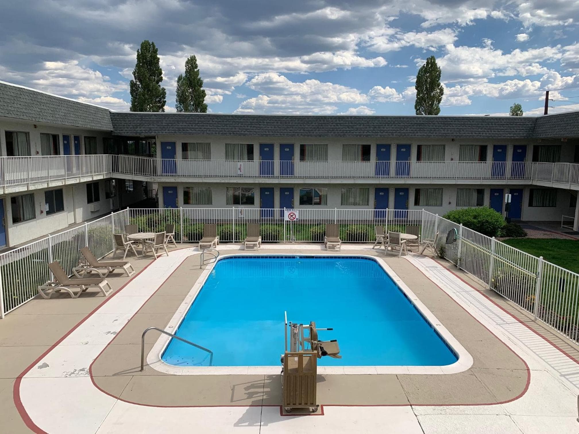 Motel 6-Flagstaff, AZ - Butler