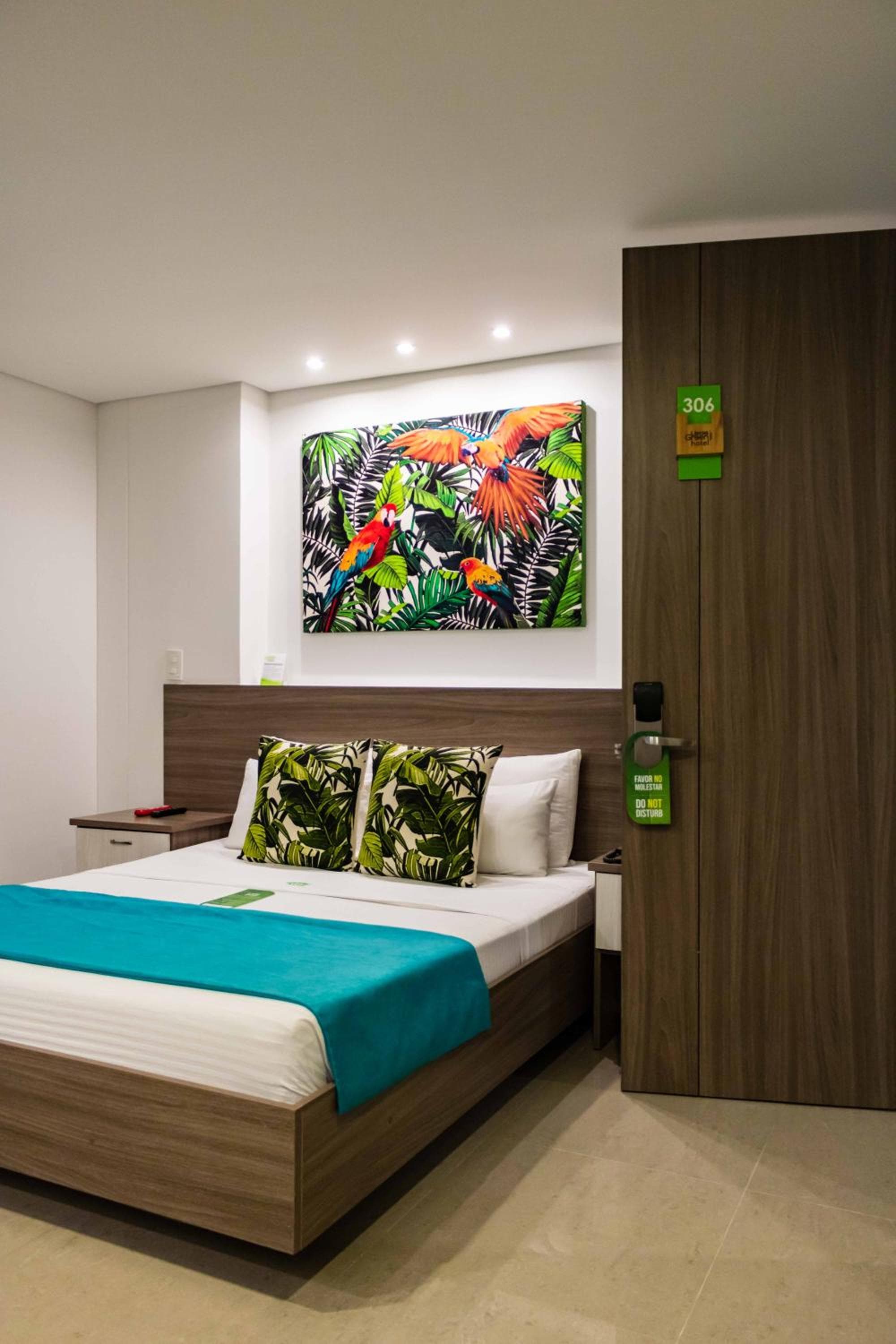 Lleras Green Hotel