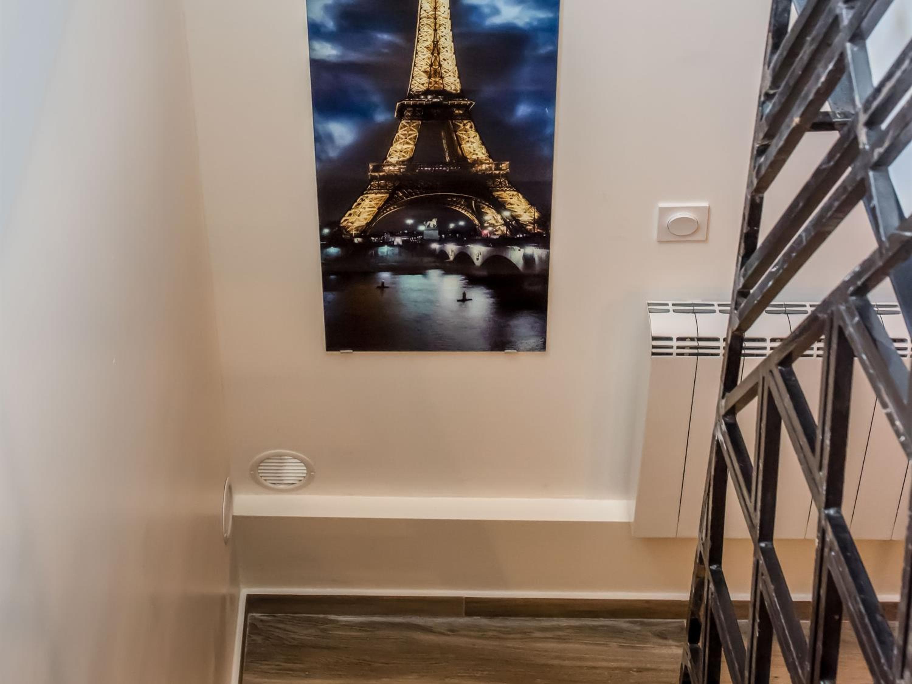 La Cle des Expos "In Paris"