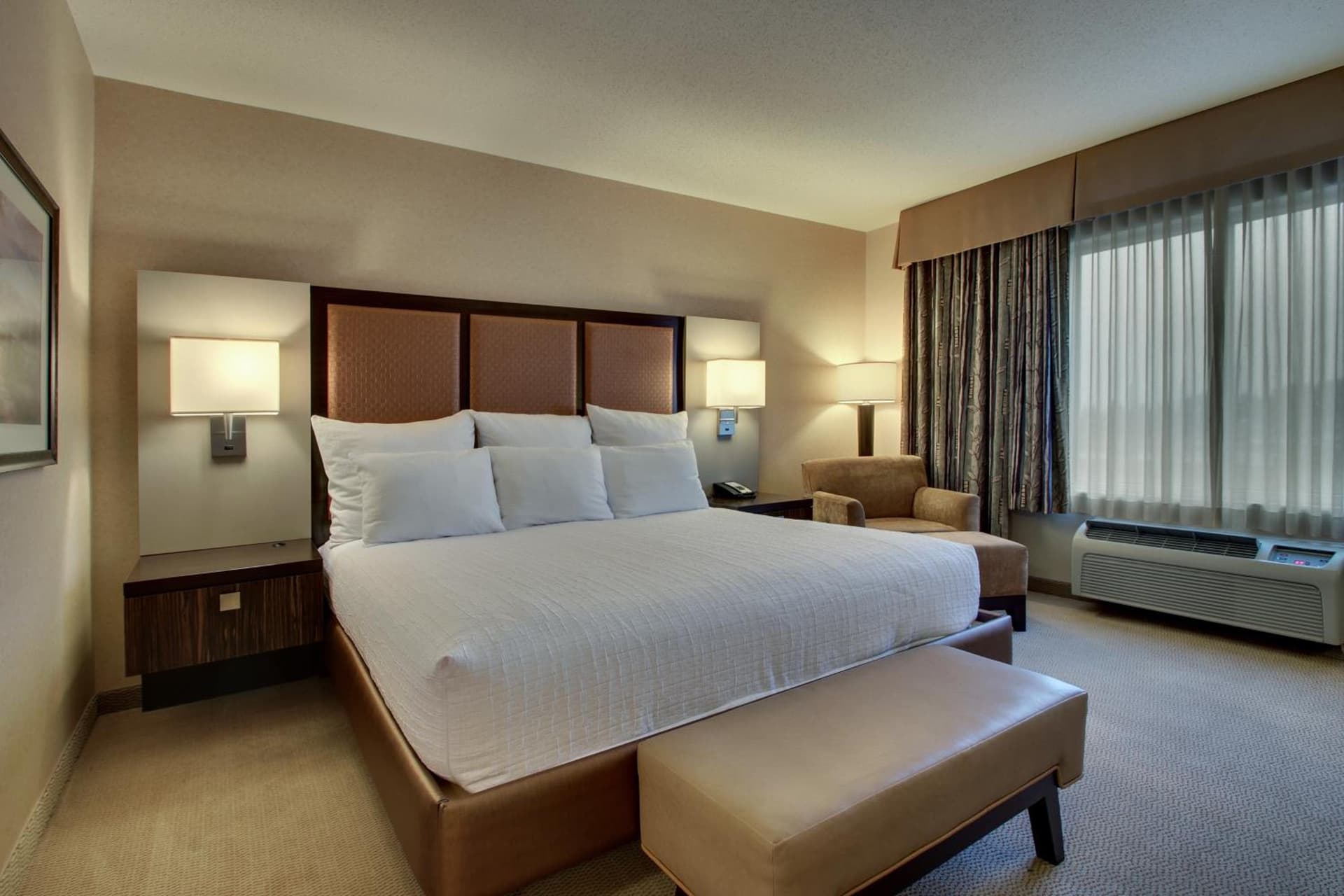 The Inn at Charles Town / Hollywood Casino
