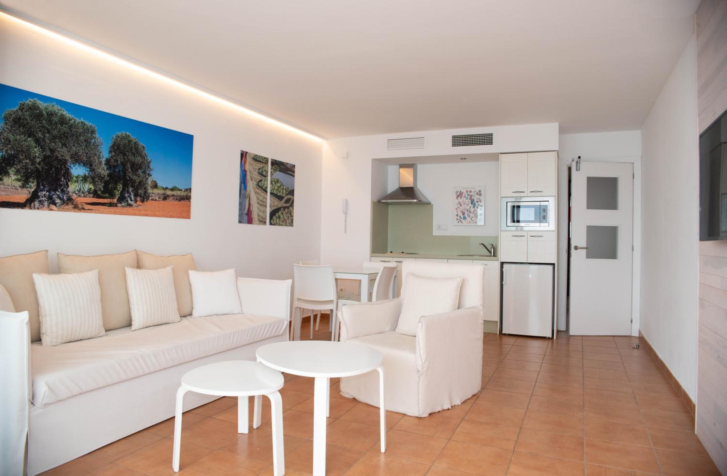 Apartamentos Llobet Ibiza