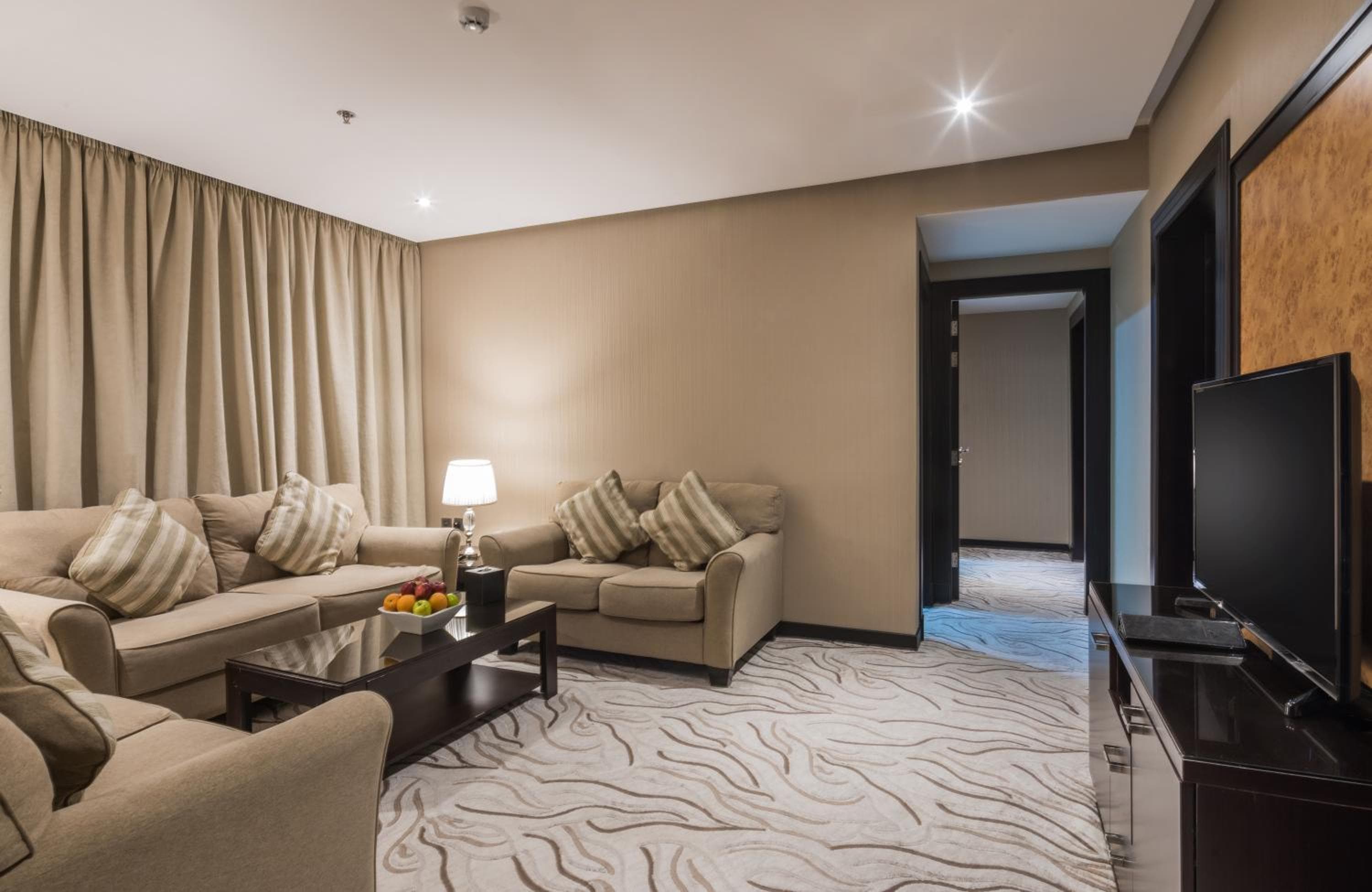 Naviti Warwick Al Khobar